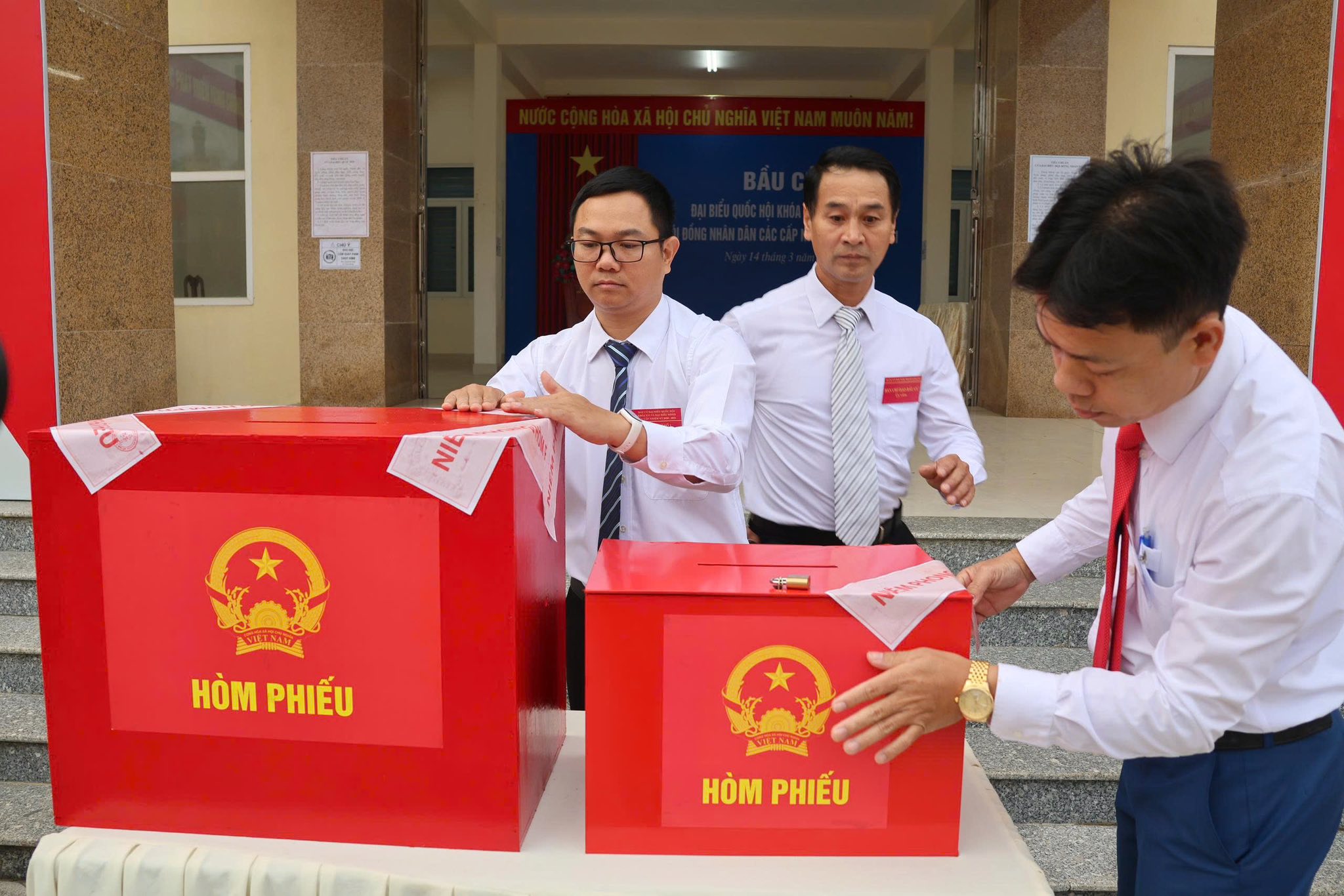 Cử tri đặc khu Bạch Long Vĩ nô nức bầu cử đại biểu Quốc hội 2026 - Ảnh 7.