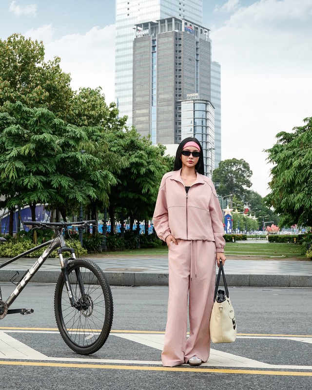 Áo khoác gió - lớp nền hoàn hảo cho phong cách thời trang 24 / 7 - Ảnh 3.