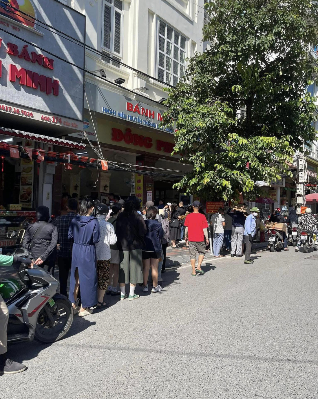 Không phải vàng, đây là 3 thứ khiến người Hải Phòng phải xếp hàng mua- Ảnh 2.