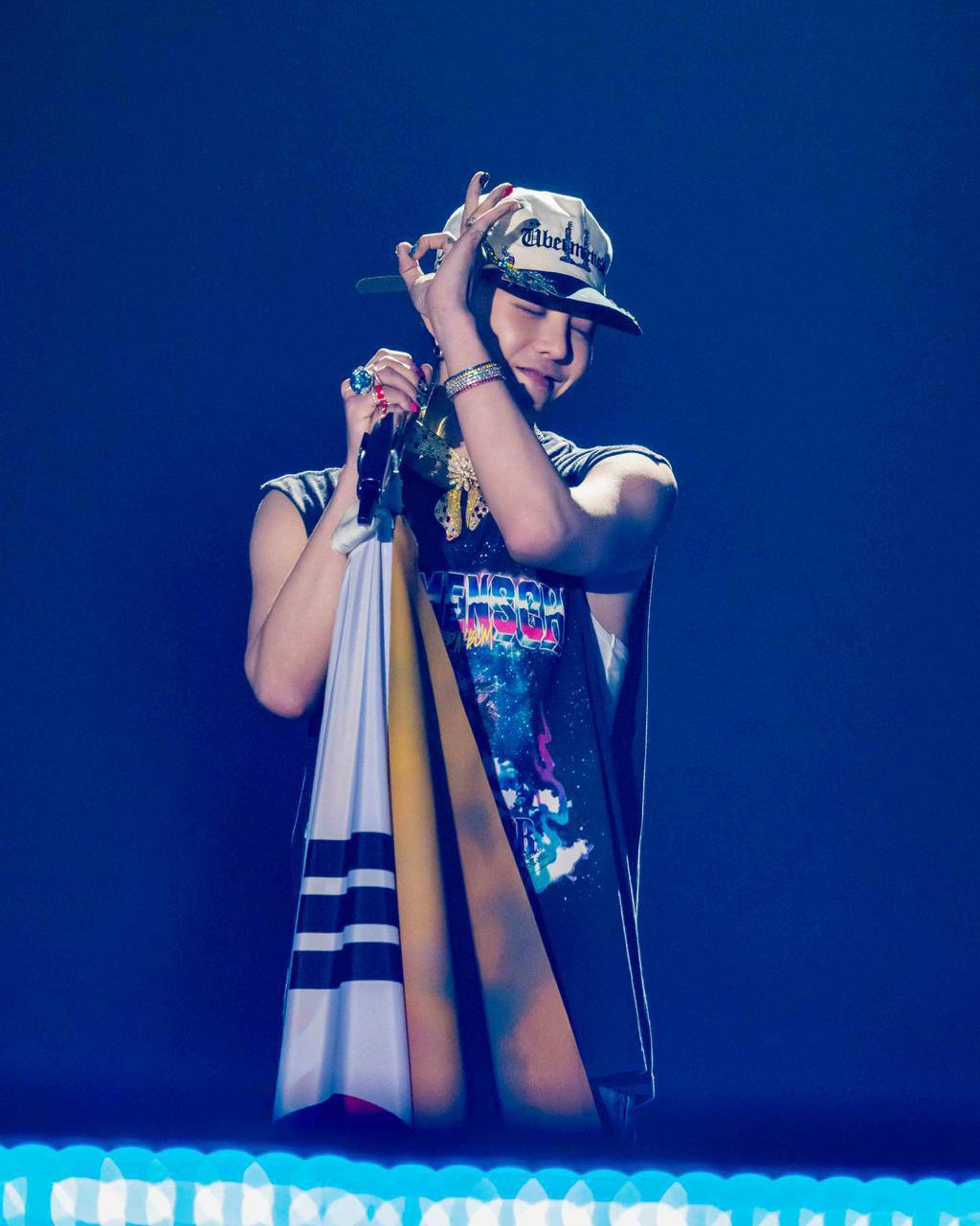 Ai cũng muốn làm việc cùng giáo sư cơ khí kiếm 7118 tỷ đồng/năm: Yêu đương, có con được tặng vàng, đi làm bằng chuyên cơ- Ảnh 10.