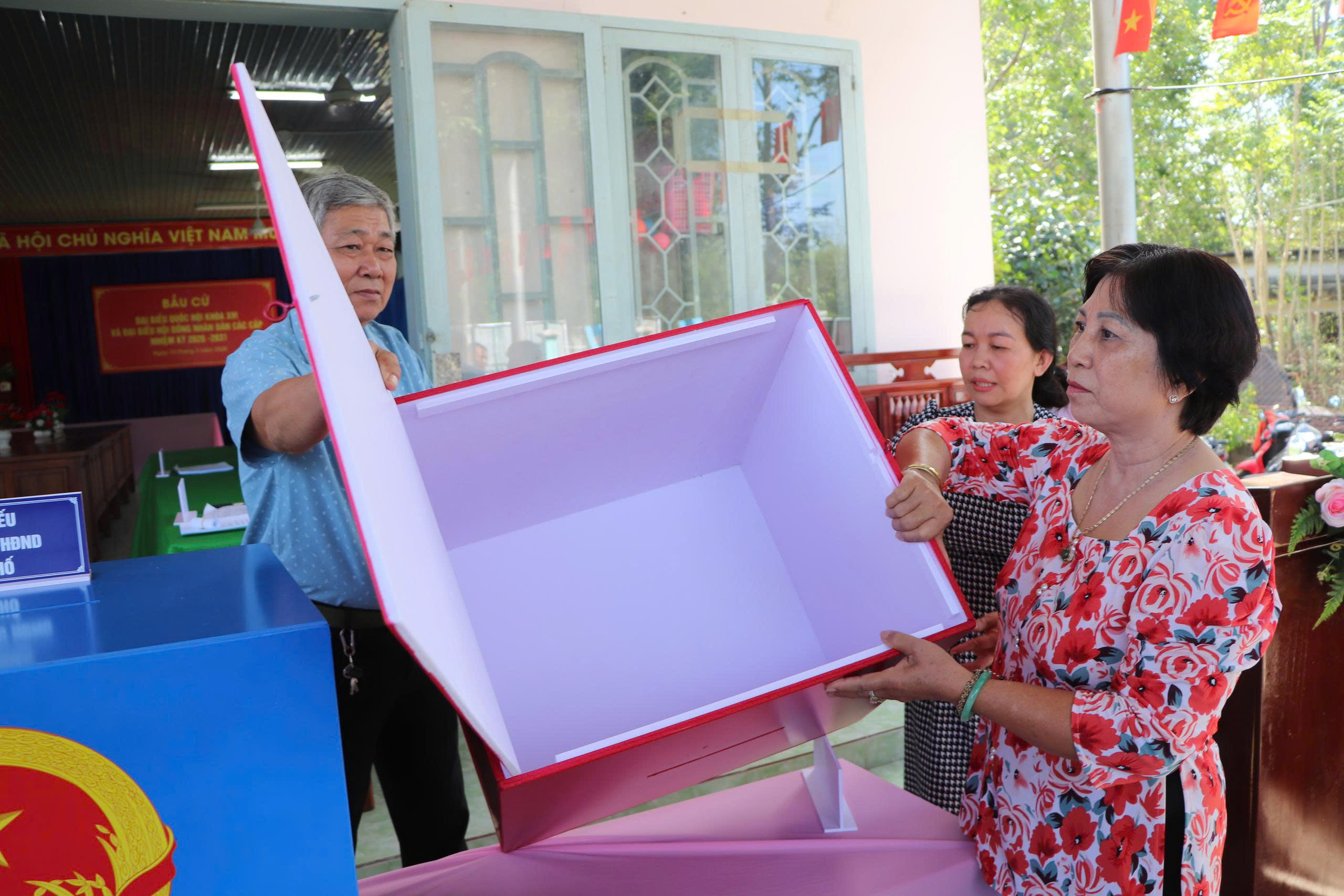 bầu cử - Ảnh 6.