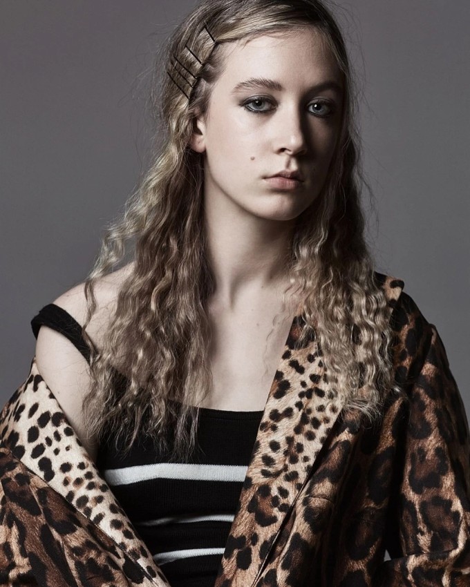 Trước khi bước chân vào làng mẫu ở tuổi 16, Sunday có tuổi thơ êm đềm và khá kín tiếng tại Nashville (Mỹ), hiếm khi xuất hiện trước ống kính truyền thông. Cô là con cả của Nicole Kidman và ca sĩ Keith Urban, có em gái ruột Faith Margaret, 15 tuổi. Ngoài ra, Sunday còn có hai anh chị cùng mẹ khác cha - con của Nicole Kidman với người chồng đầu tiên, tài tử Tom Cruise.