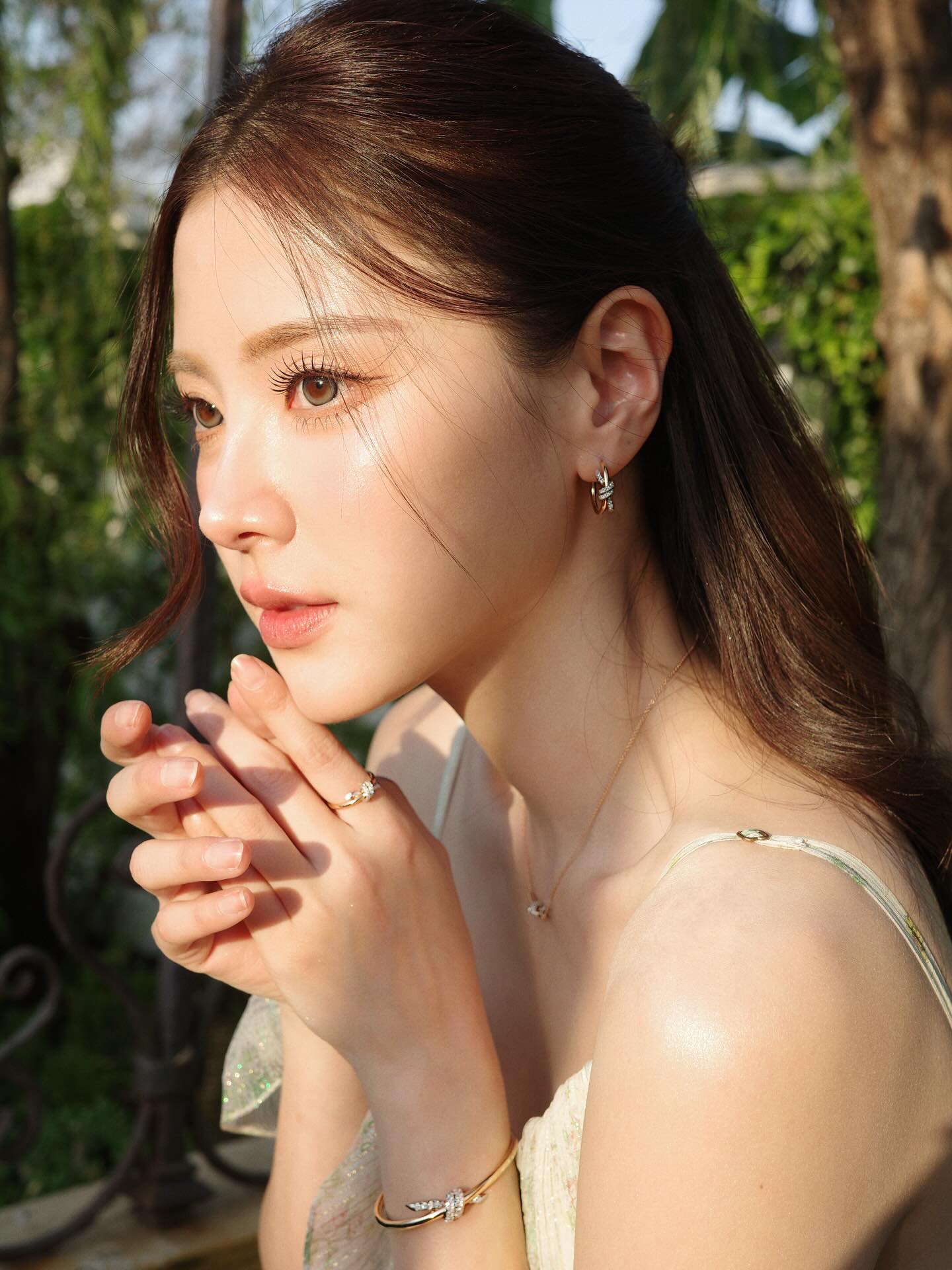 Độc thân vui vẻ, Baifern tới thời đỉnh cao nhan sắc thật sự rồi!- Ảnh 9.