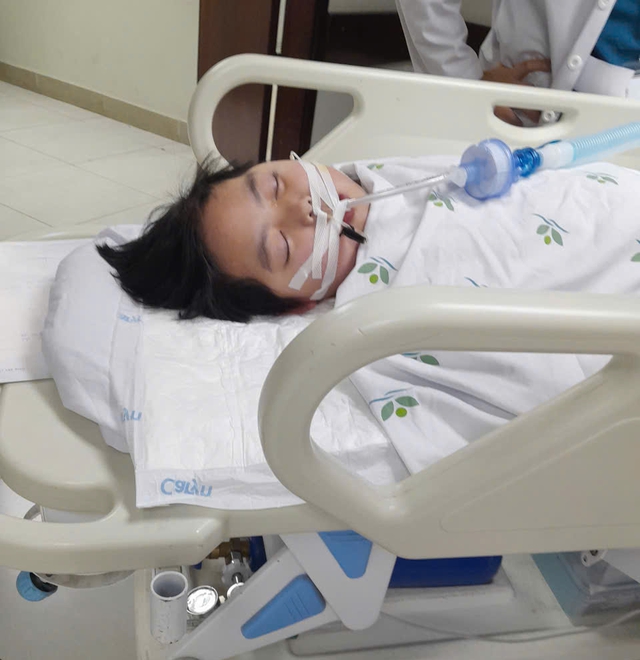 Từ khi chào đời đã mang bệnh hiểm nghèo, bé trai 11 tuổi mong được ghép tế bào gốc để có cơ hội sống- Ảnh 2.