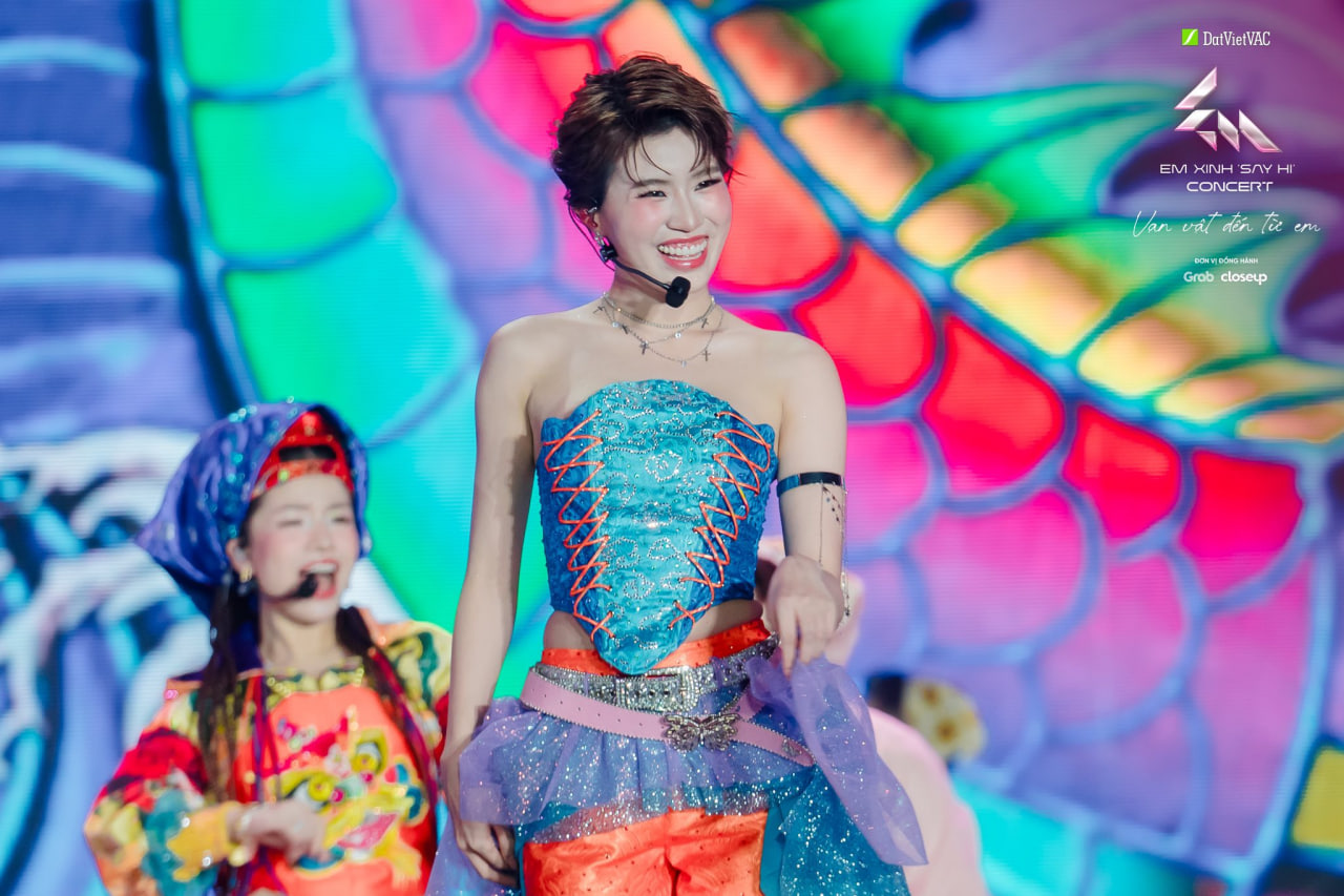 Nữ chính phim Việt 440 tỷ: 17 tuổi càn quét toàn cầu, vừa bị phá kỷ lục số 1 Spotify- Ảnh 4.