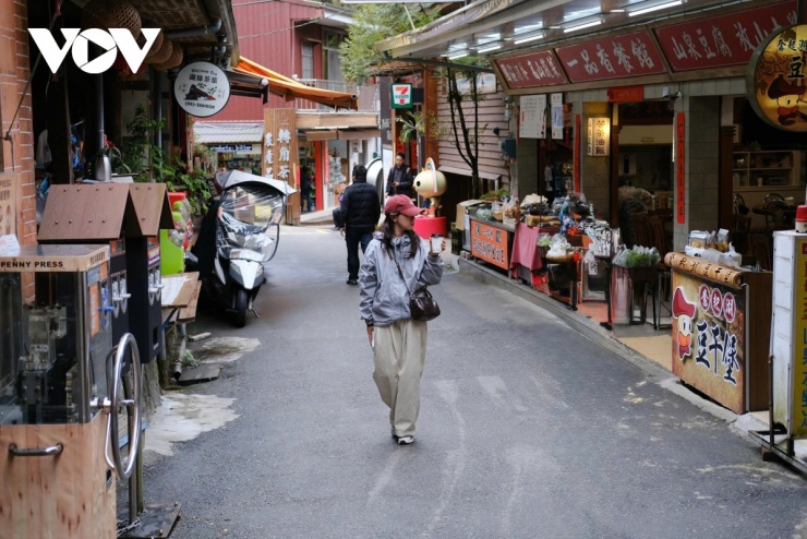 Du xuân Alishan - Lạc giữa biển mây và rừng cổ thụ của Đài Loan - 16