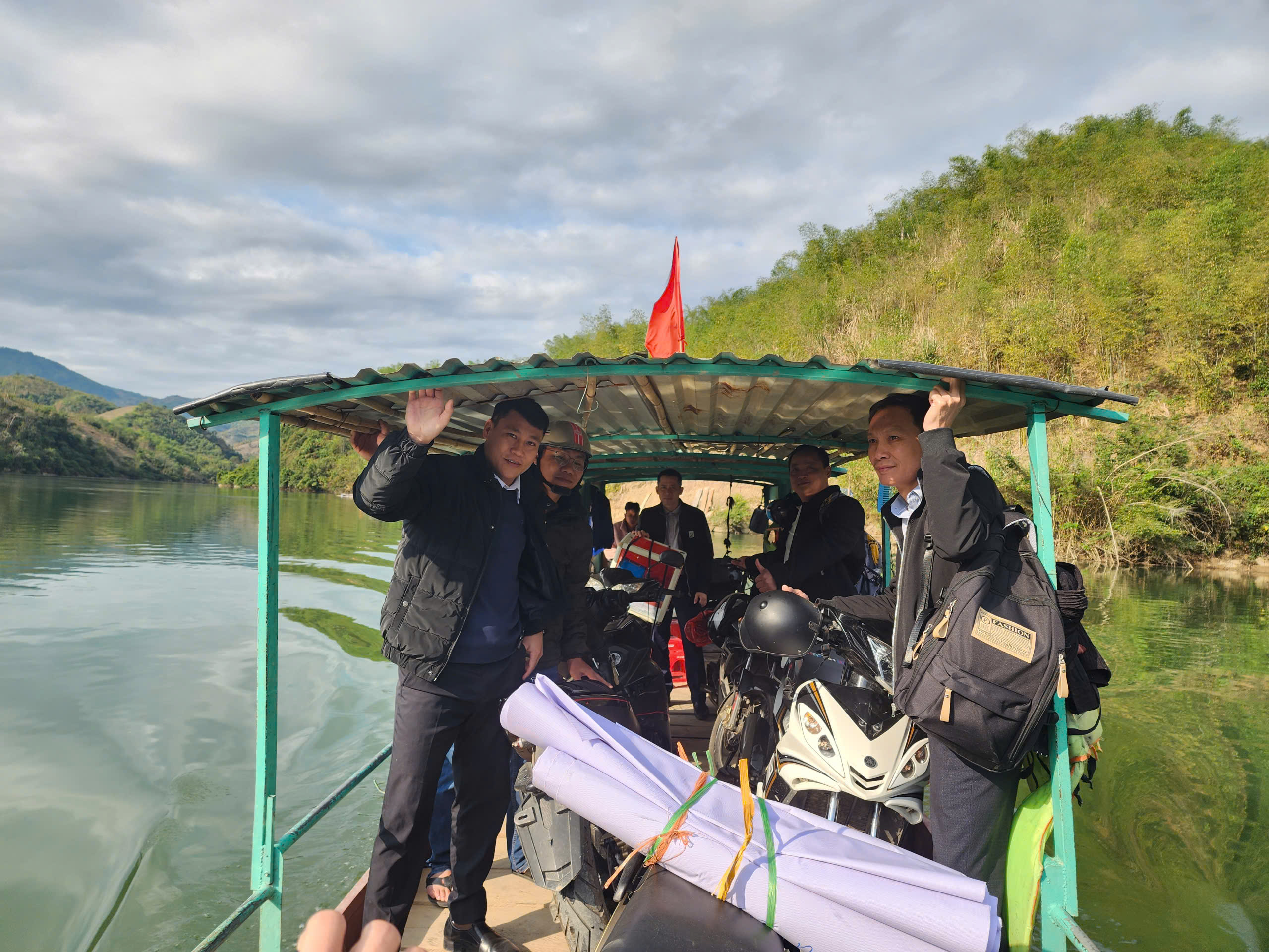 Các điểm bầu cử ở vùng cao Trung Lý, Thanh Hóa sẵn sàng cho ngày hội lớn - Ảnh 3.