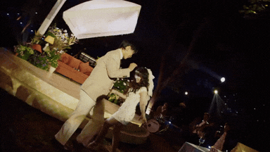 Hé lộ hôn lễ của nam ca sĩ Việt và quản lý 11 năm- Ảnh 2.