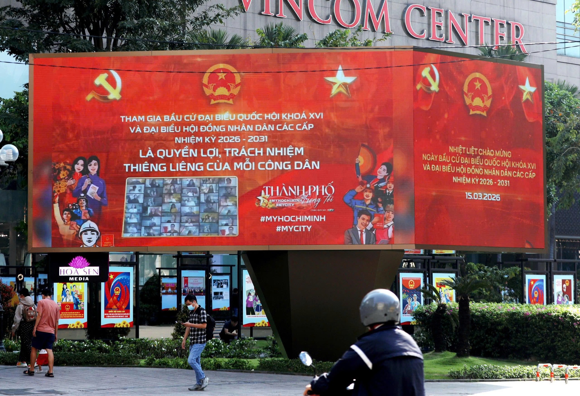 Ngày hội bầu cử toàn dân- Ảnh 4. Ngày hội bầu cử toàn dân- Ảnh 4.