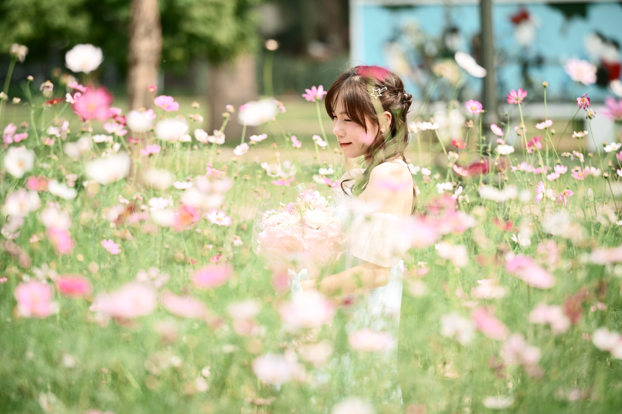 Người Hà Nội đang đổ xô ra công viên Thống Nhất săn lùng một khung cảnh vô thực- Ảnh 16. Người Hà Nội đang đổ xô ra công viên Thống Nhất săn lùng một khung cảnh vô thực- Ảnh 16.