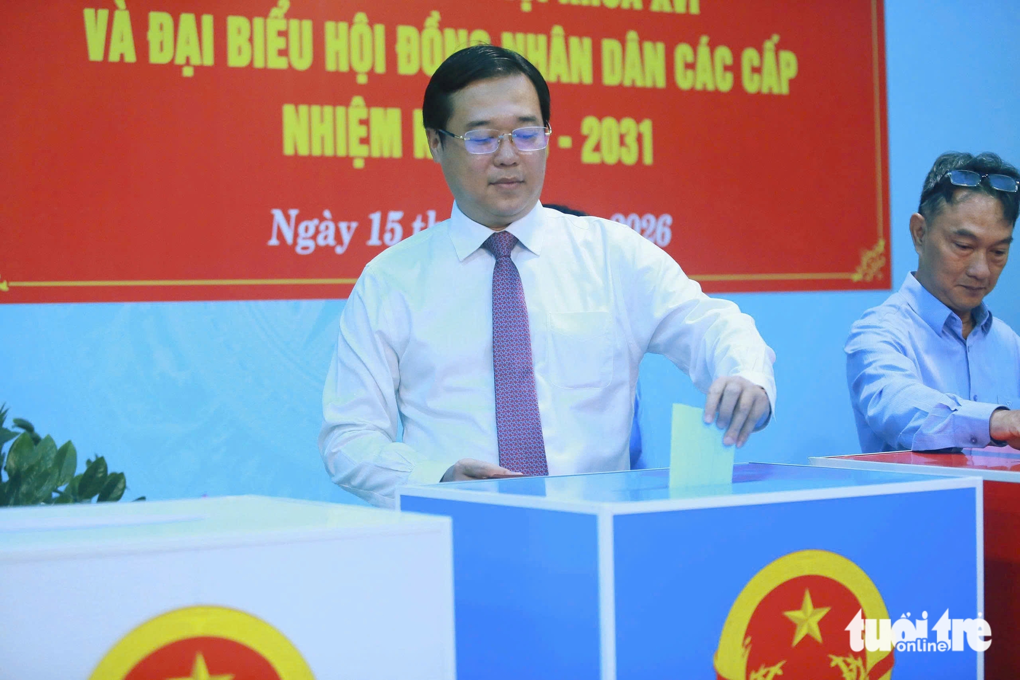 Hơn 9,6 triệu cử tri TP.HCM đi bầu cử từ phố phường đến đảo xa - Ảnh 8. bầu cử - Ảnh 8.