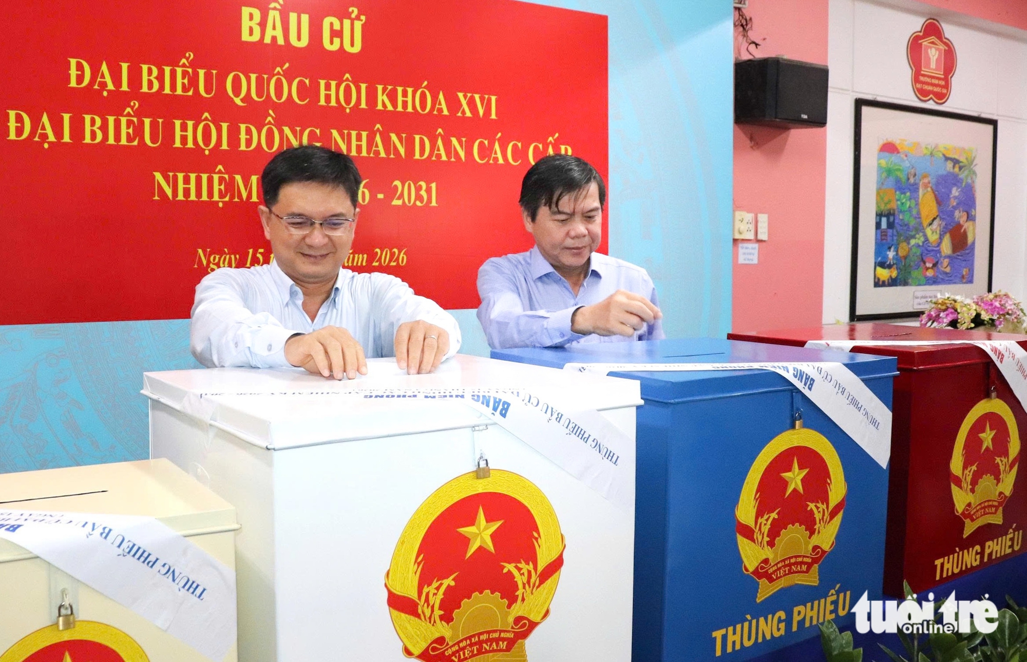 Hơn 9,6 triệu cử tri TP.HCM đi bầu cử từ phố phường đến đảo xa - Ảnh 9. bầu cử - Ảnh 9.