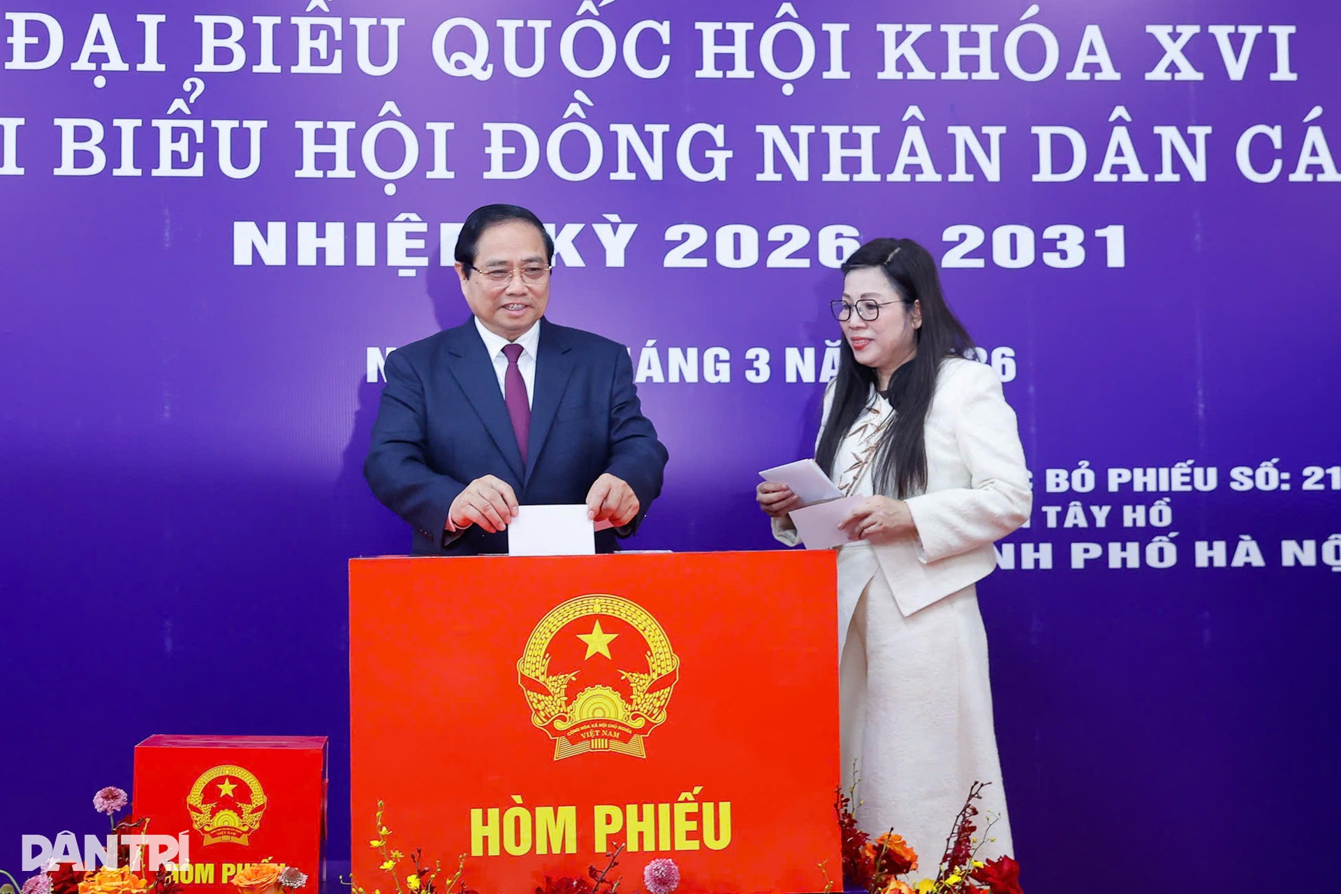 Cử tri trên cả nước hân hoan đi bầu cử - 9 Cử tri trên cả nước hân hoan đi bầu cử - 9