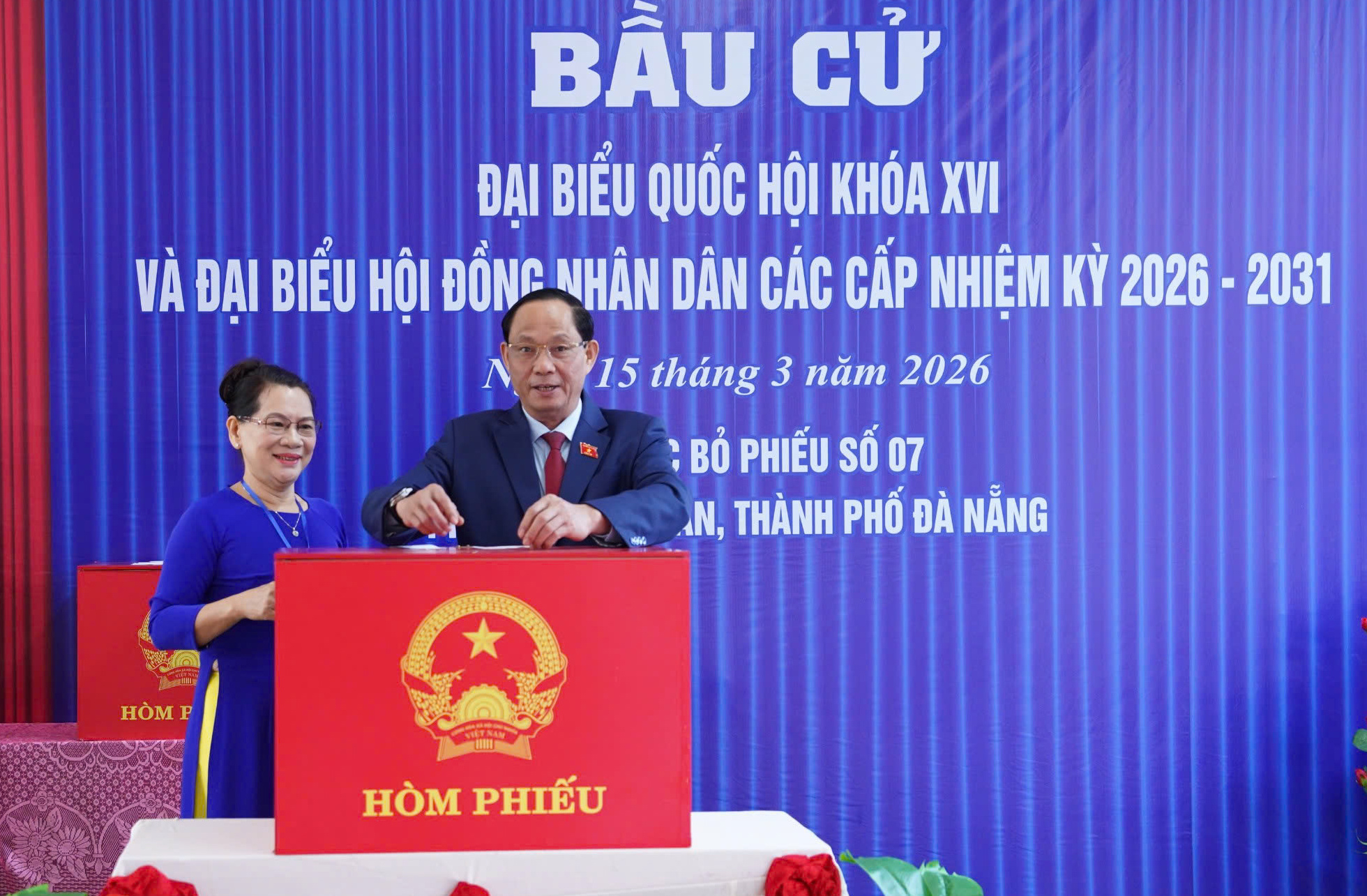 Phó Chủ tịch Quốc hội Trần Quang Phương tham gia bầu cử tại Đà Nẵng 2026 - Ảnh 2. Phó Chủ tịch Quốc hội Trần Quang Phương tham gia bầu cử tại Đà Nẵng 2026 - Ảnh 2.