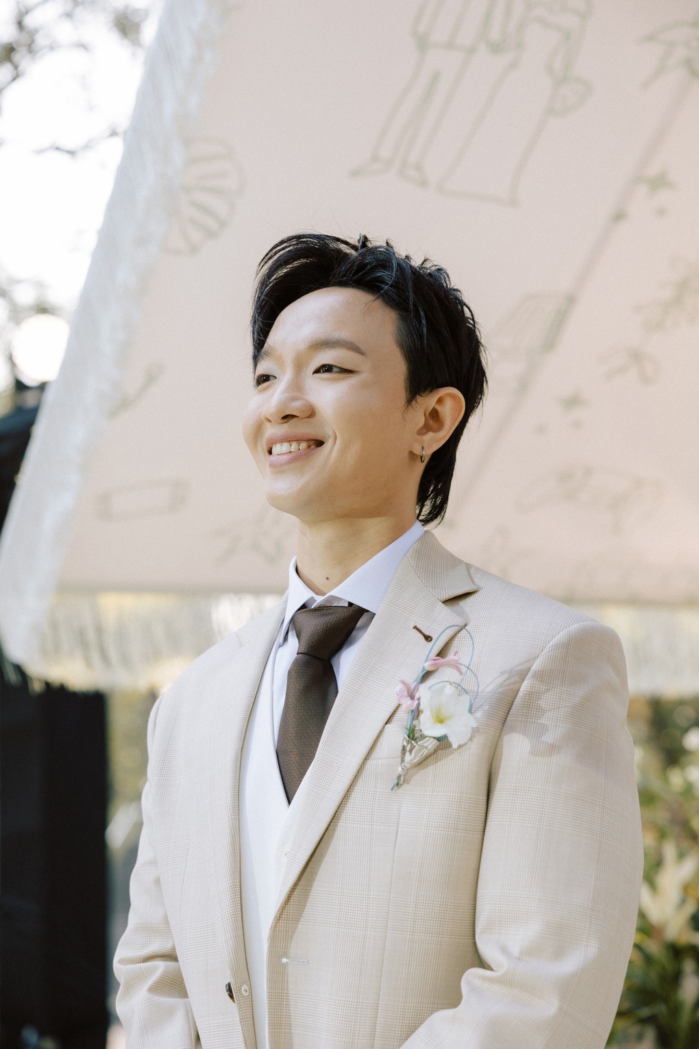 Hoàng Dũng lần đầu hé lộ hình ảnh lễ cưới với quản lý ở Hà Nội 6 năm trước - 3