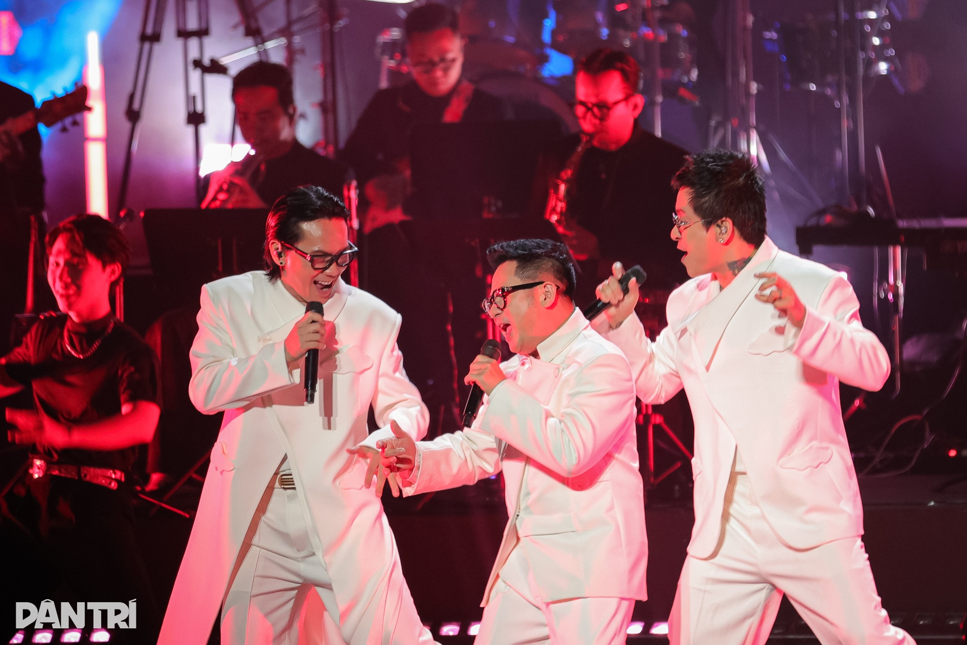 Nhóm Quả Dưa Hấu làm sống lại những bản hit 26 năm trước - 11 Nhóm Quả Dưa Hấu làm sống lại những bản hit 26 năm trước - 11