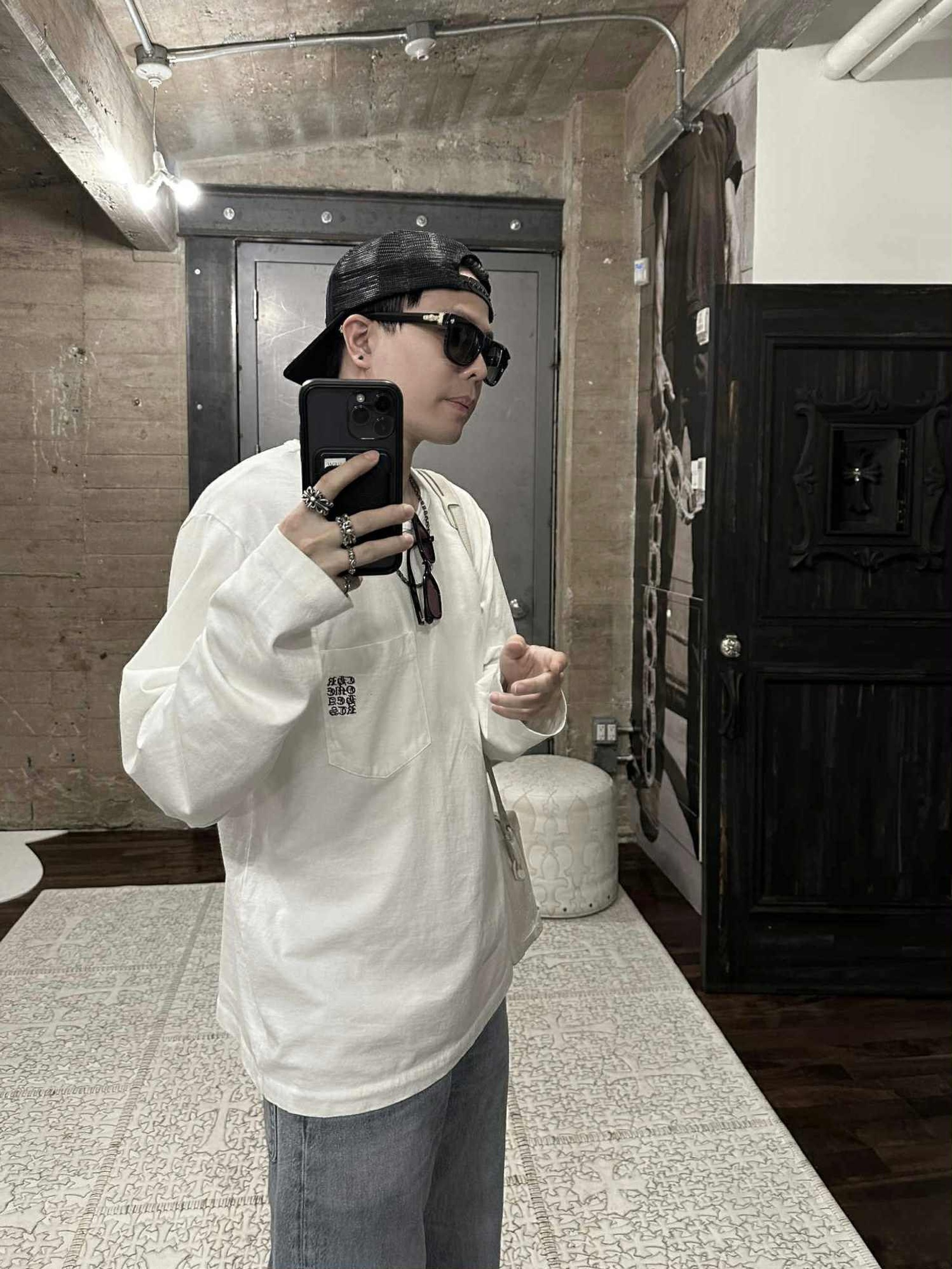 Trịnh Thăng Bình: Gia thế giàu có, tin đồn hẹn hò loạt mỹ nhân và hoa hậu - 9 Trịnh Thăng Bình: Gia thế giàu có, tin đồn hẹn hò loạt mỹ nhân và hoa hậu - 9