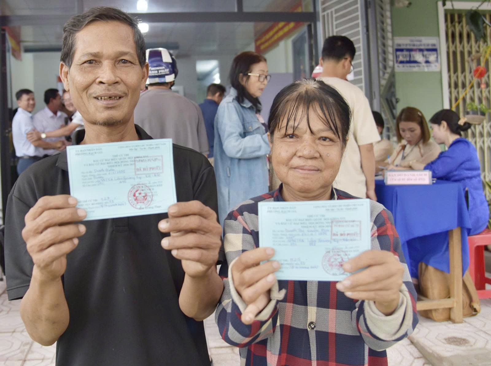 Cử tri Cần Thơ, Vĩnh Long, An Giang và Tây Ninh phấn khởi đi bỏ phiếu 29 CLIP: Rộn ràng ngày bầu cử tại Cần Thơ, Vĩnh Long, An Giang, Tây Ninh - Ảnh 31.
