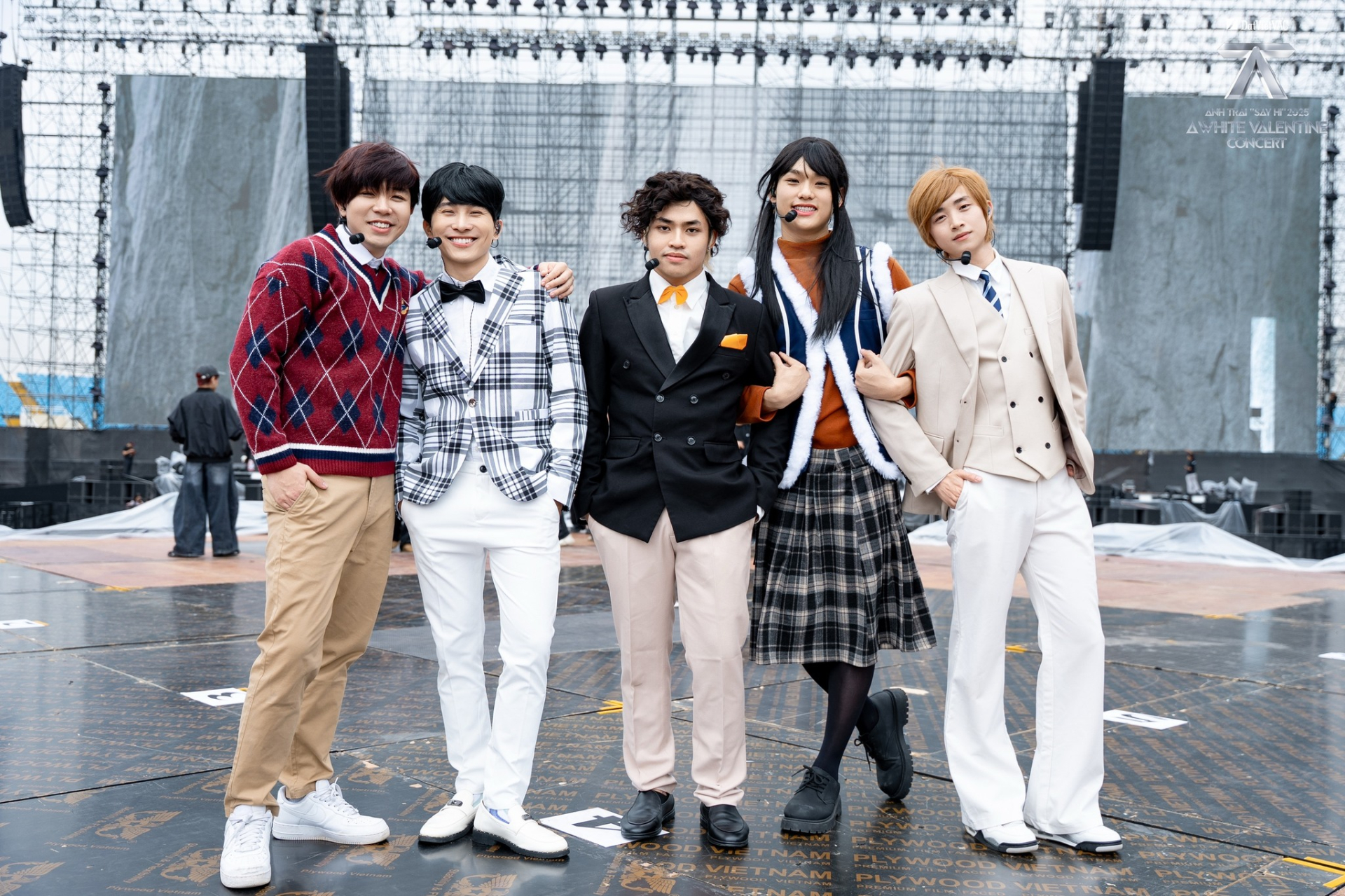 1 ngày trước concert Anh Trai Say Hi ở Hà Nội: 1/3 hạng ghế chưa sold-out, BTC nhả vé liên tục- Ảnh 9.