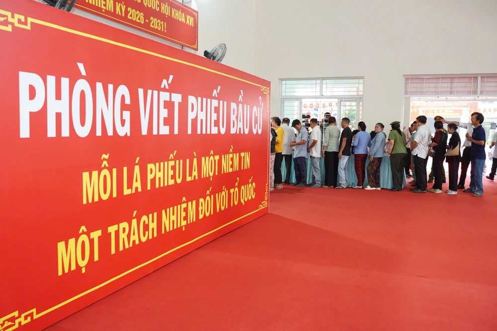 chum-anh-bau-cu-tphcm 21.jpg