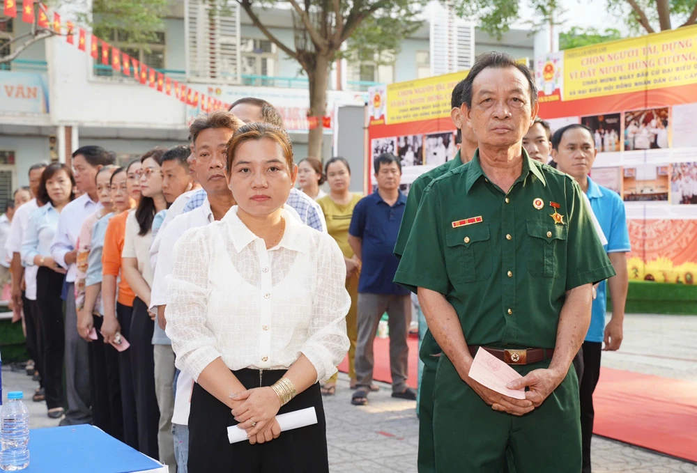 chum-anh-bau-cu-tphcm 144.jpg