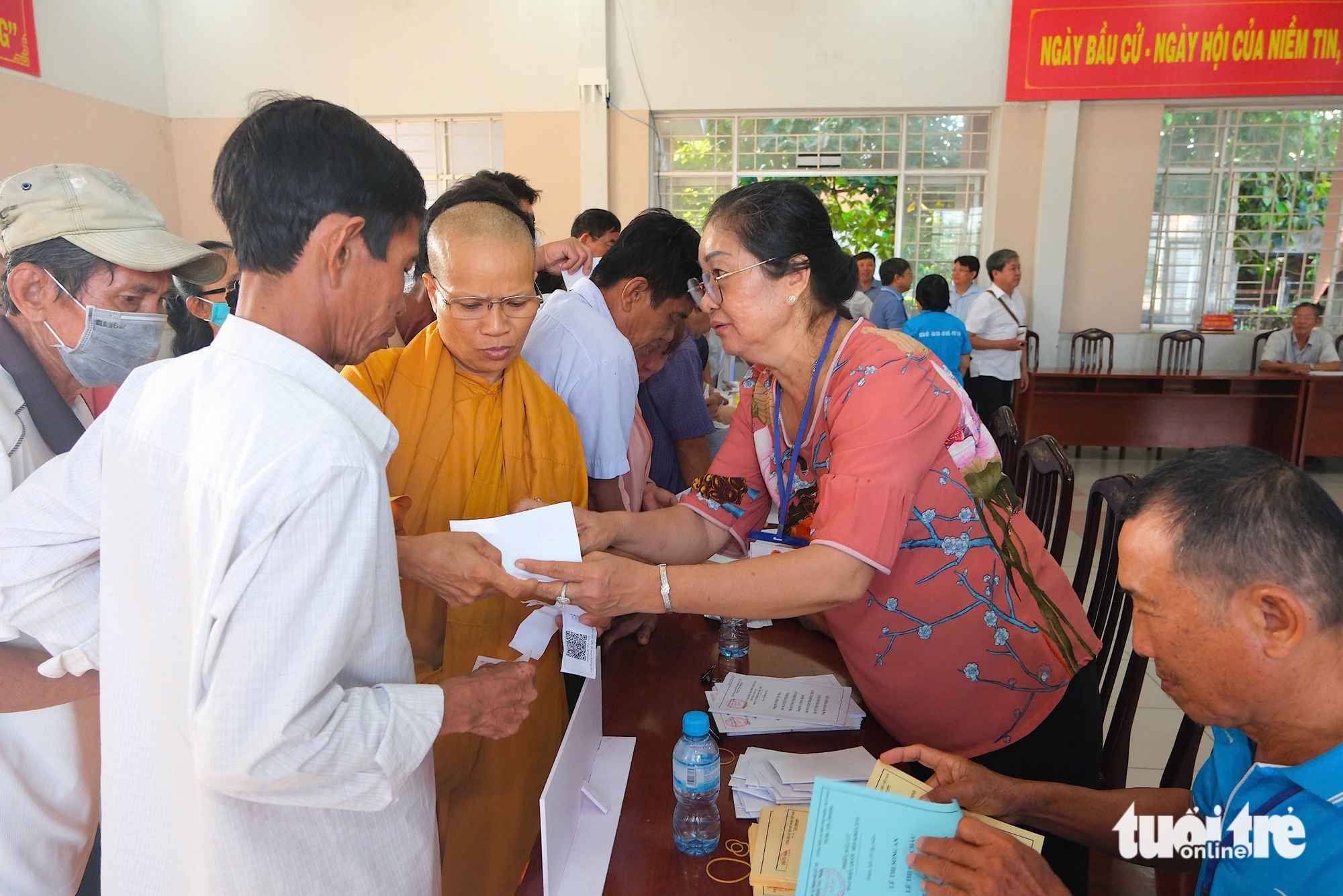 Gần 79 triệu cử tri cả nước tham dự 'ngày hội non sông' - Ảnh 8.