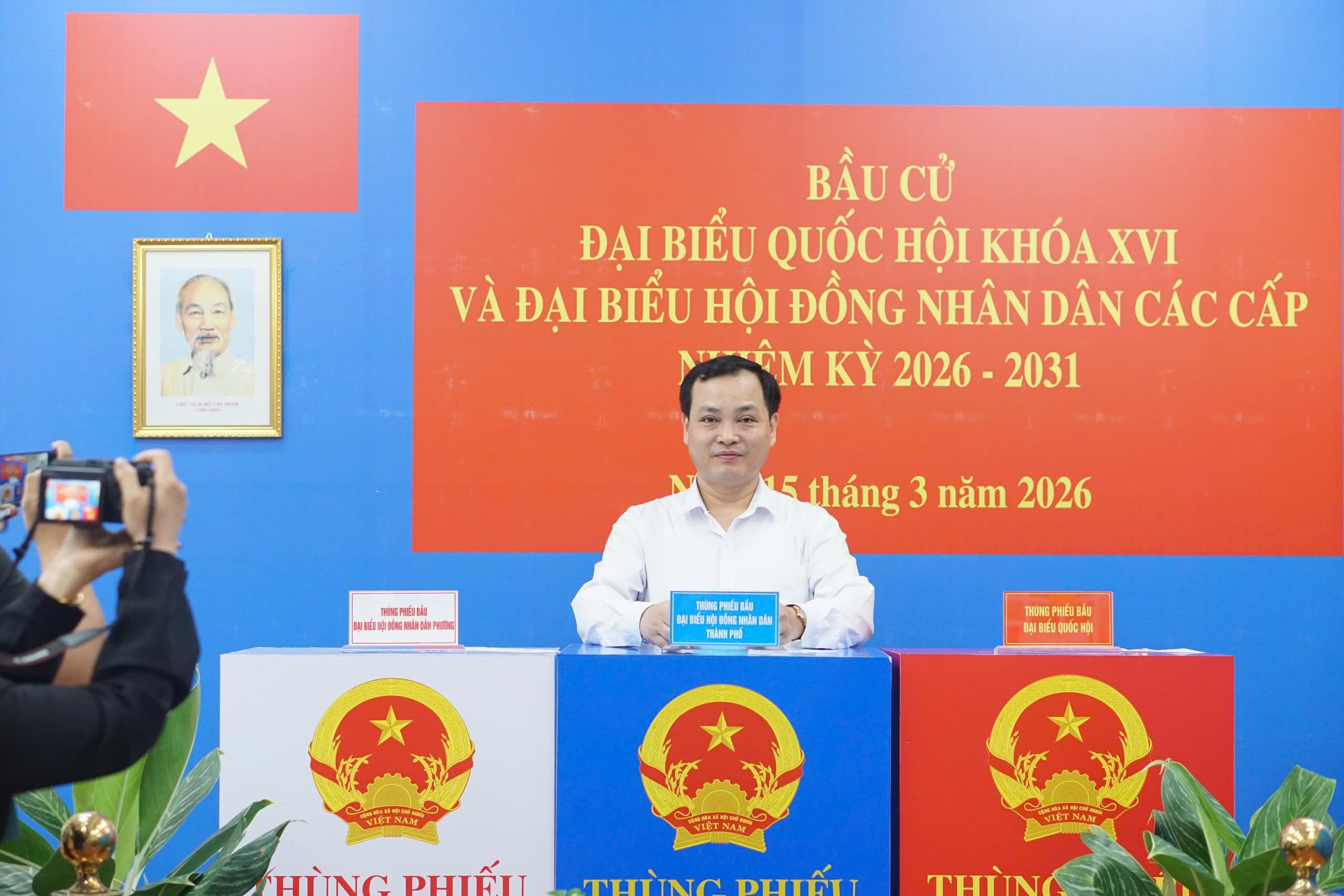 9,6 triệu cử tri TP.HCM bầu cử, có nhà nghiên cứu Nguyễn Đình Tư 106 tuổi- Ảnh 11.