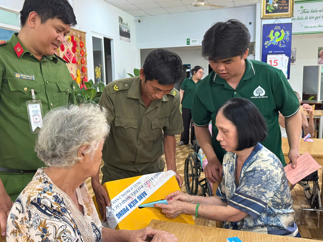 bầu cử - Ảnh 8.