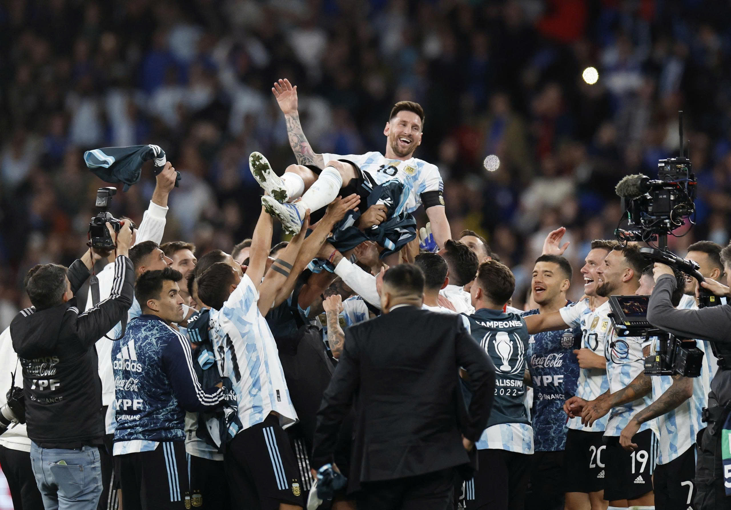 Mới: Trận Finalissima giữa Tây Ban Nha và Argentina chính thức bị hủy, Messi lỡ hẹn Yamal- Ảnh 2. Mới: Trận Finalissima giữa Tây Ban Nha và Argentina chính thức bị hủy, Messi lỡ hẹn Yamal- Ảnh 2.
