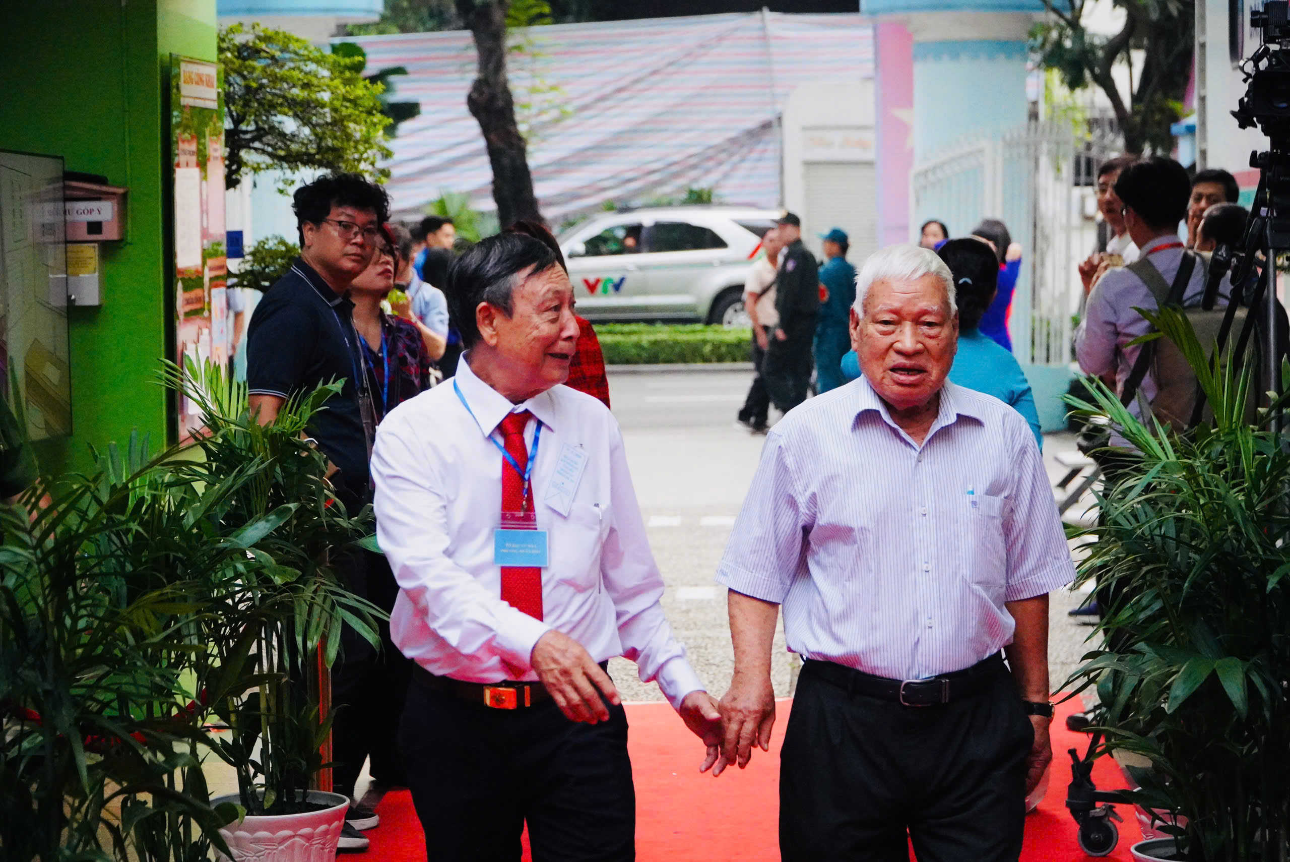 TP HCM: Tưng bừng 