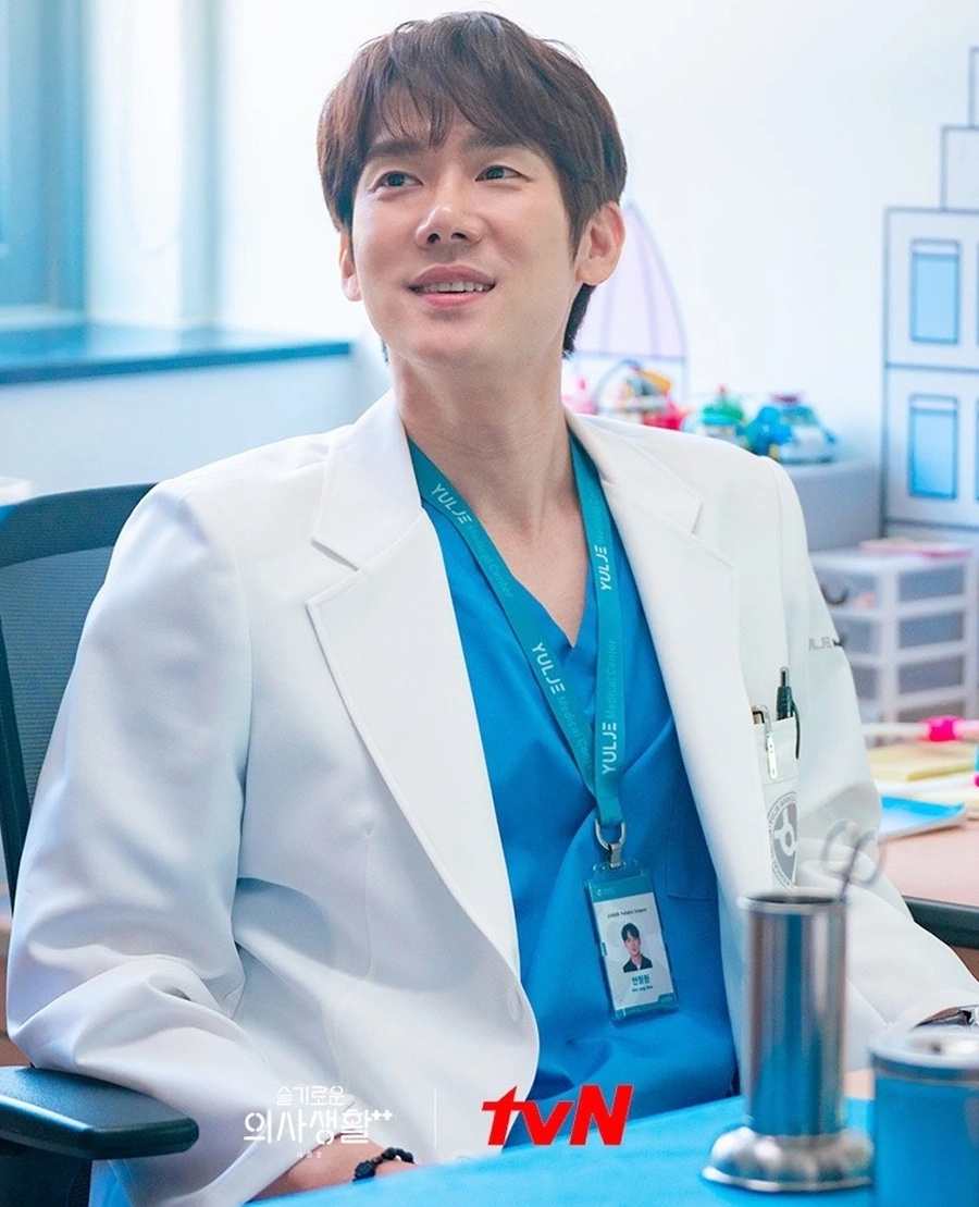 Không muốn tin đây là tổng tài đẹp nhất Hàn Quốc, ai đã hại anh thảm hại thế này?- Ảnh 3.