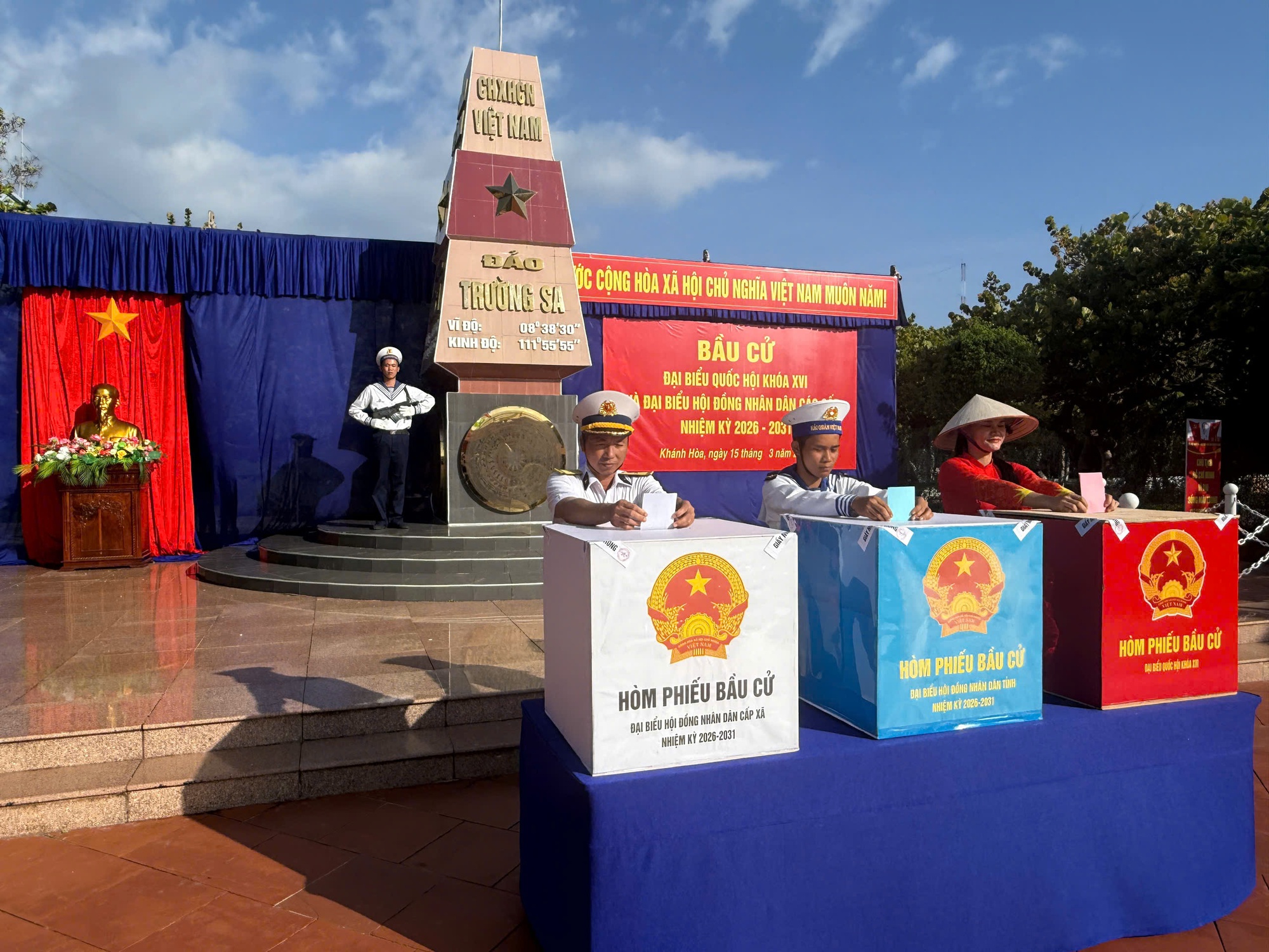 Chung sức đồng lòng kiến tạo tương lai - Ảnh 12.