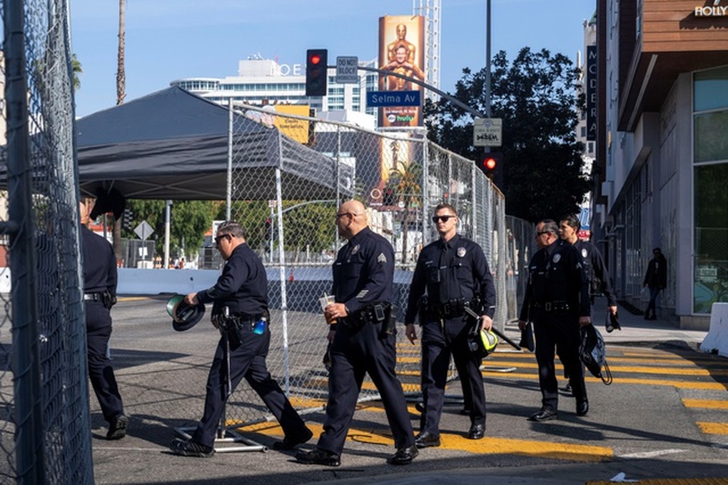 Oscar 2026: Nghệ sĩ U80 giành giải Nữ diễn viên phụ xuất sắc - 3