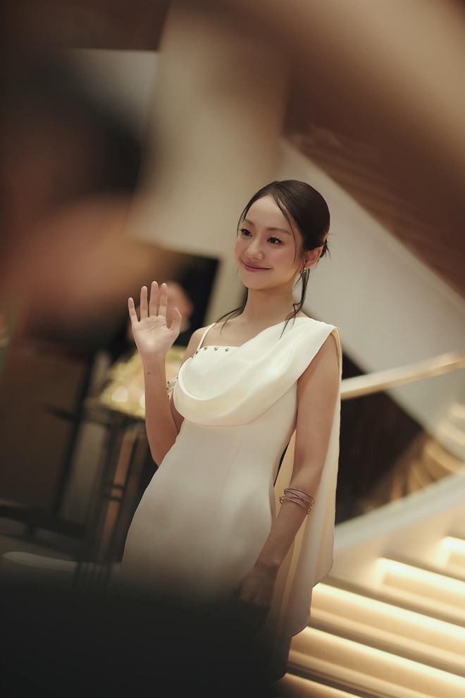 1773622912 502 Mac dep quen sau dung o dau cung phat sang