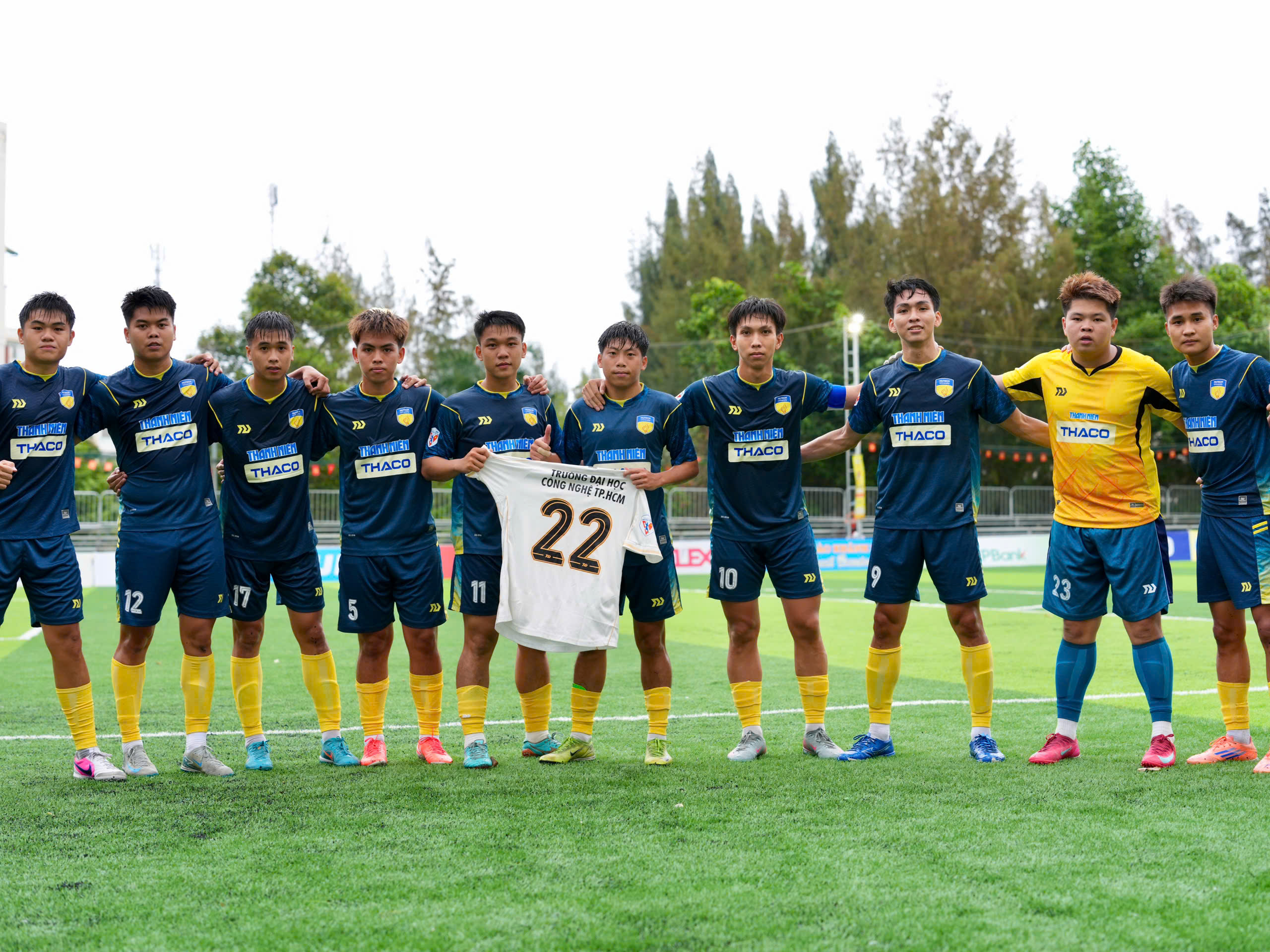 Đằng sau màn ăn mừng xúc động của Trường ĐH Công nghệ TP.HCM- Ảnh 2.