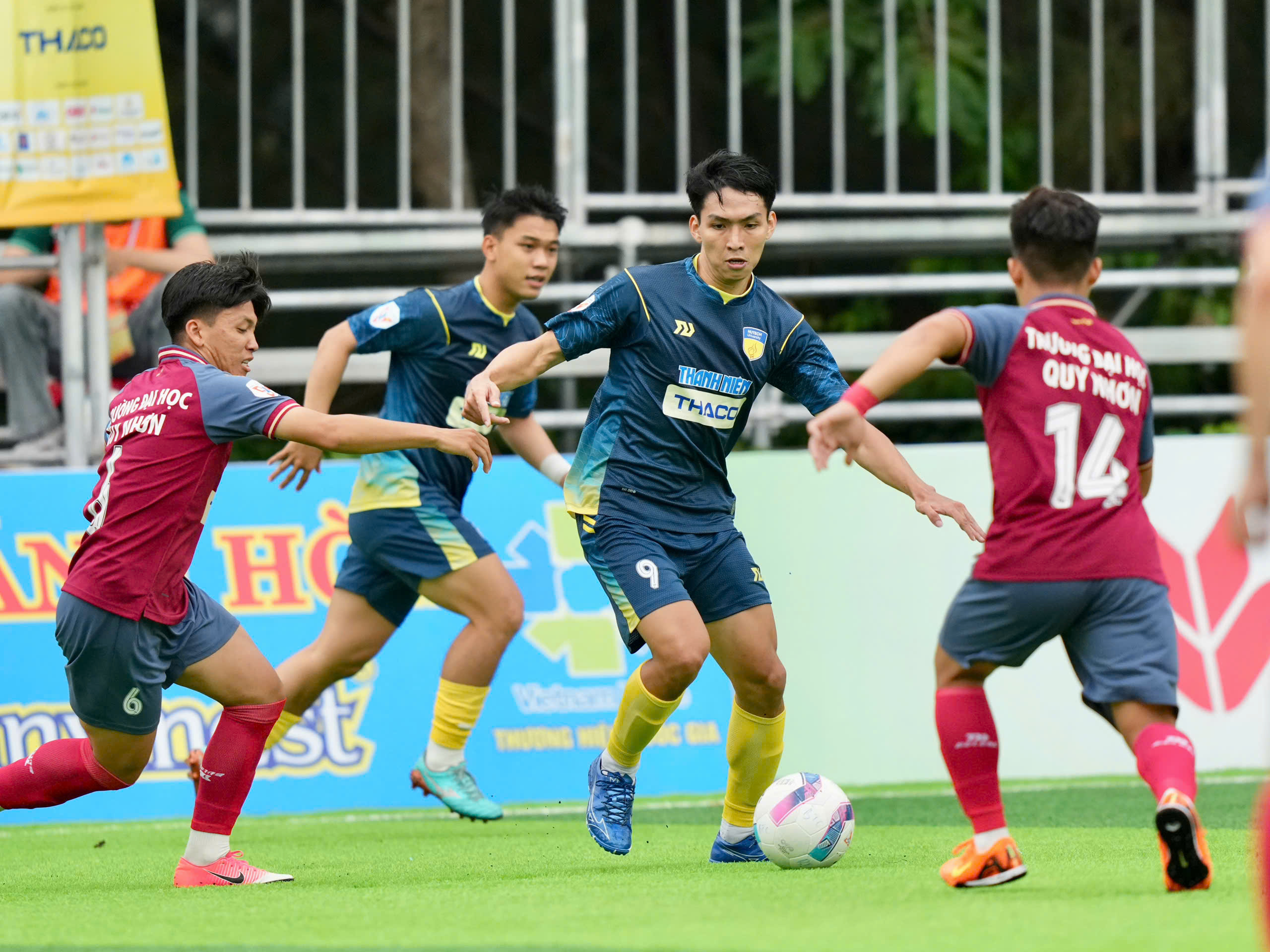 Đằng sau màn ăn mừng xúc động của Trường ĐH Công nghệ TP.HCM- Ảnh 4.