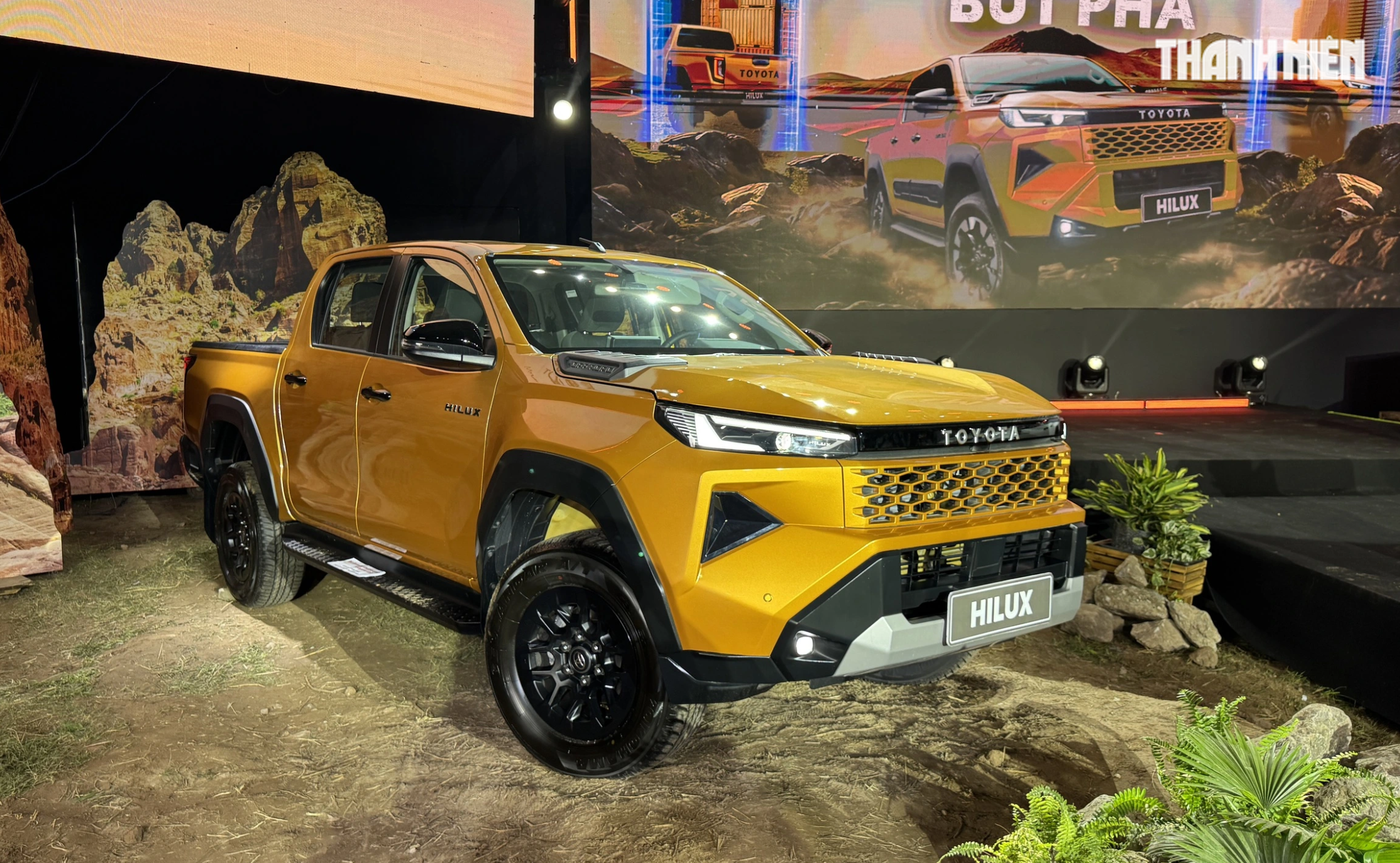 Ô tô nhập khẩu ồ ạt về Việt Nam, xe giá rẻ từ Indonesia chiếm ưu thế - Ảnh 2.