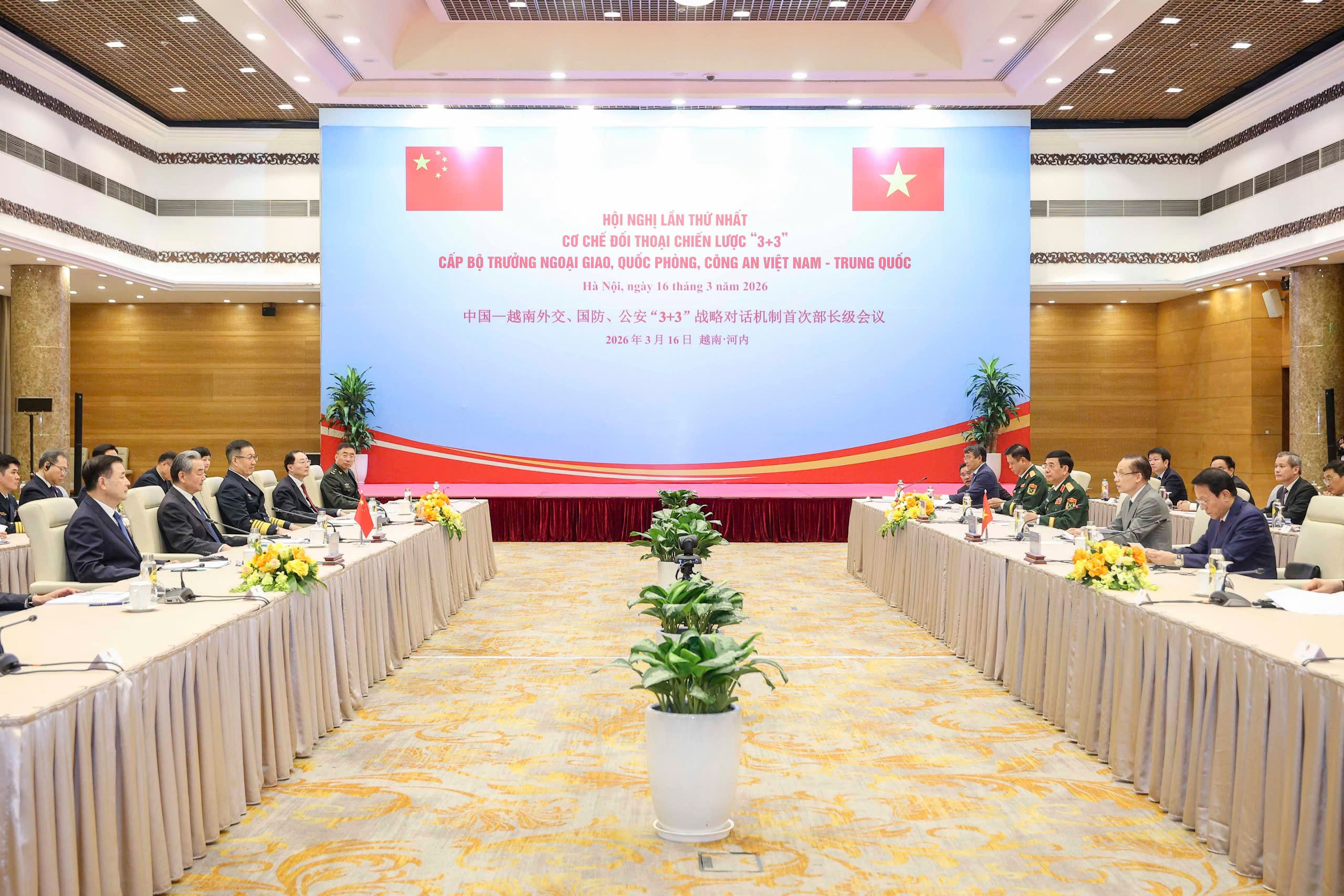 6 bộ trưởng Việt Nam 2 Việt Nam và Trung Quốc lần đầu đối thoại chiến lược cấp Bộ trưởng 3+3 - Ảnh 4.