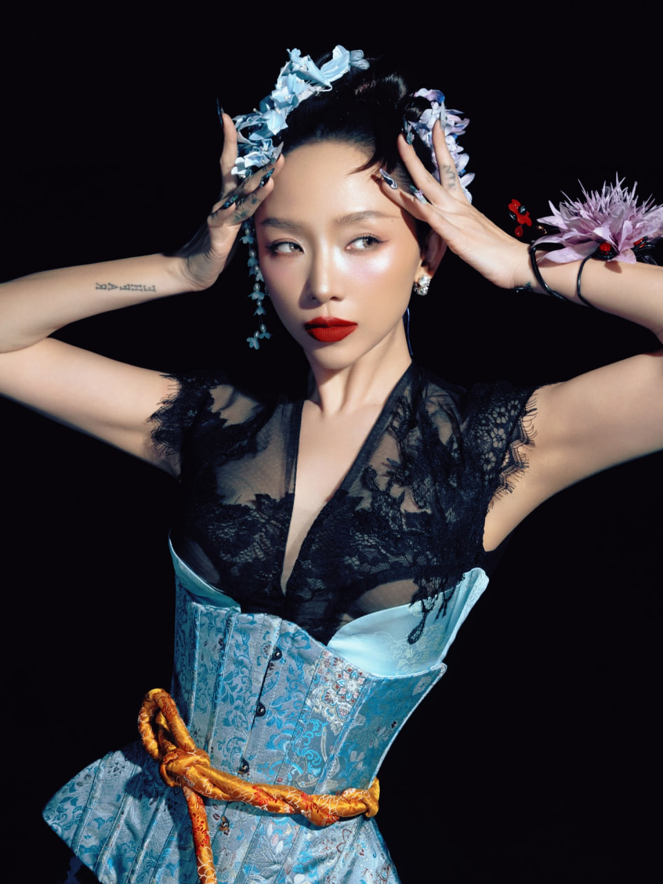 Tóc Tiên tâm trạng, nhắc về kỉ niệm cùng Touliver: “Ngoài trời mưa có còn to?”- Ảnh 4.