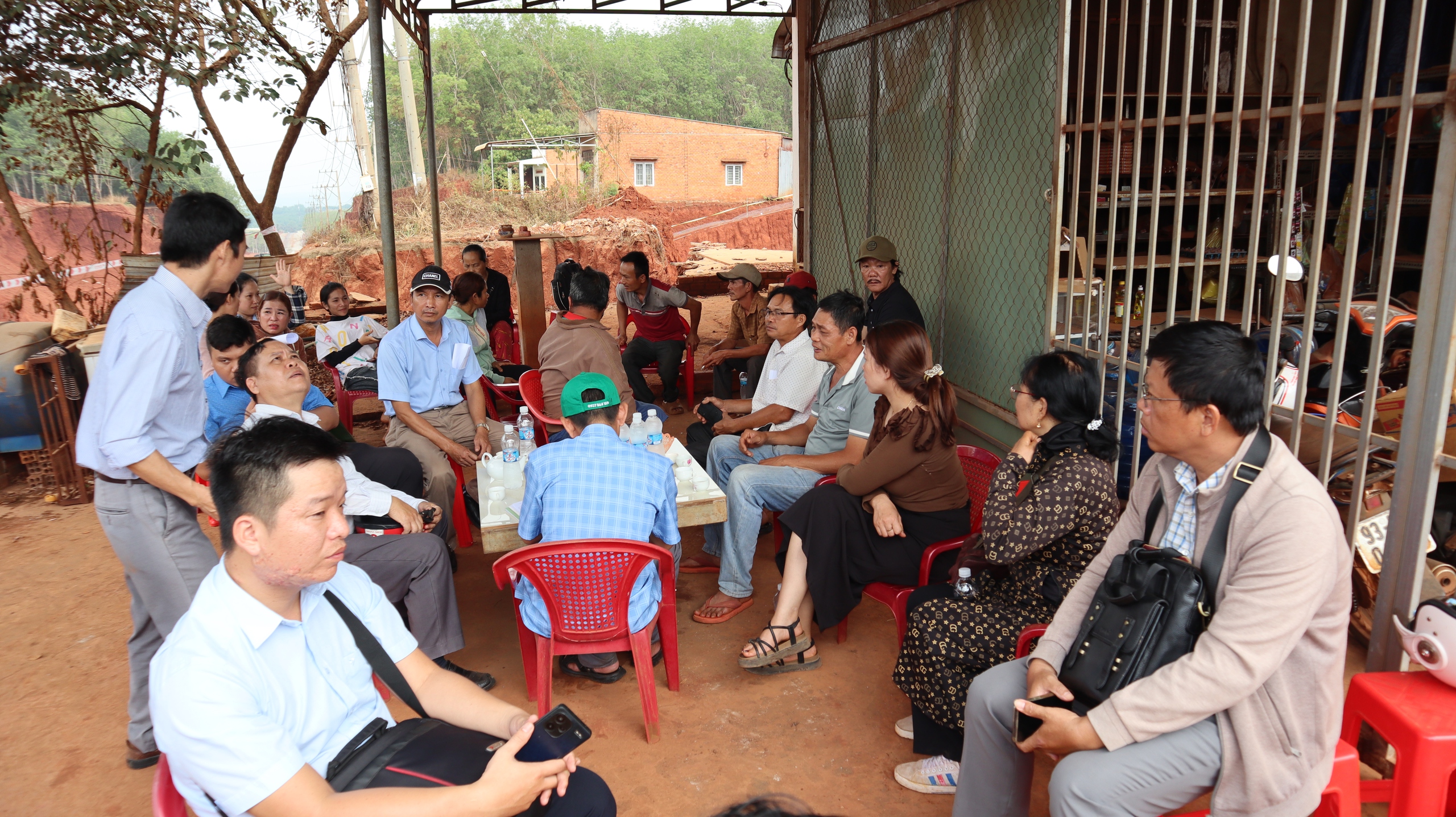 Ngày mai, chủ đầu tư sẽ xin lỗi người dân- Ảnh 3.