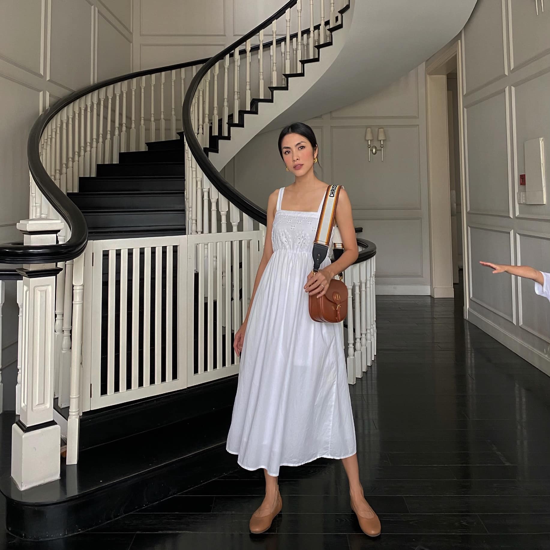 Tăng Thanh Hà lộ vòng 2 lùm lùm- Ảnh 3.