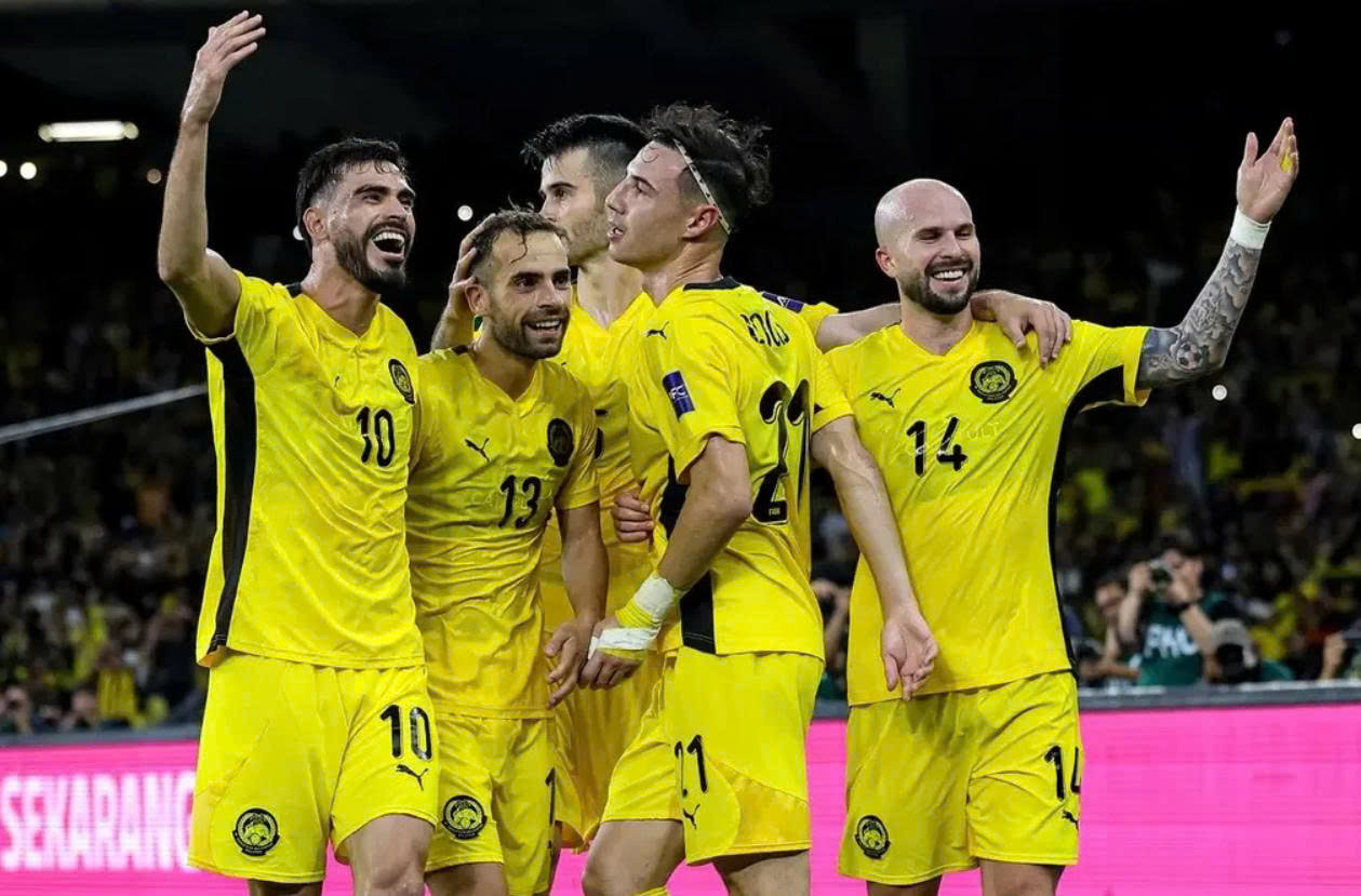 Vì sao AFC chậm trễ trong việc xử phạt đội tuyển Malaysia? 3 Vì sao AFC chậm trễ trong việc xử phạt đội tuyển Malaysia? - Ảnh 3.