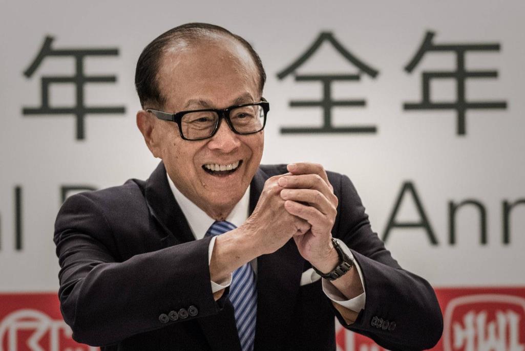 Vì sao các tỷ phú như Lý Gia Thành và Warren Buffett coi trọng bảo hiểm?- Ảnh 2. Vì sao các tỷ phú như Lý Gia Thành và Warren Buffett coi trọng bảo hiểm?- Ảnh 2.