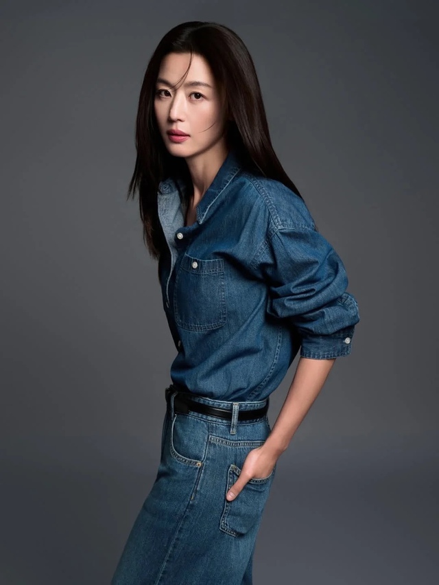 Đa dạng phong cách với áo khoác denim- Ảnh 4.