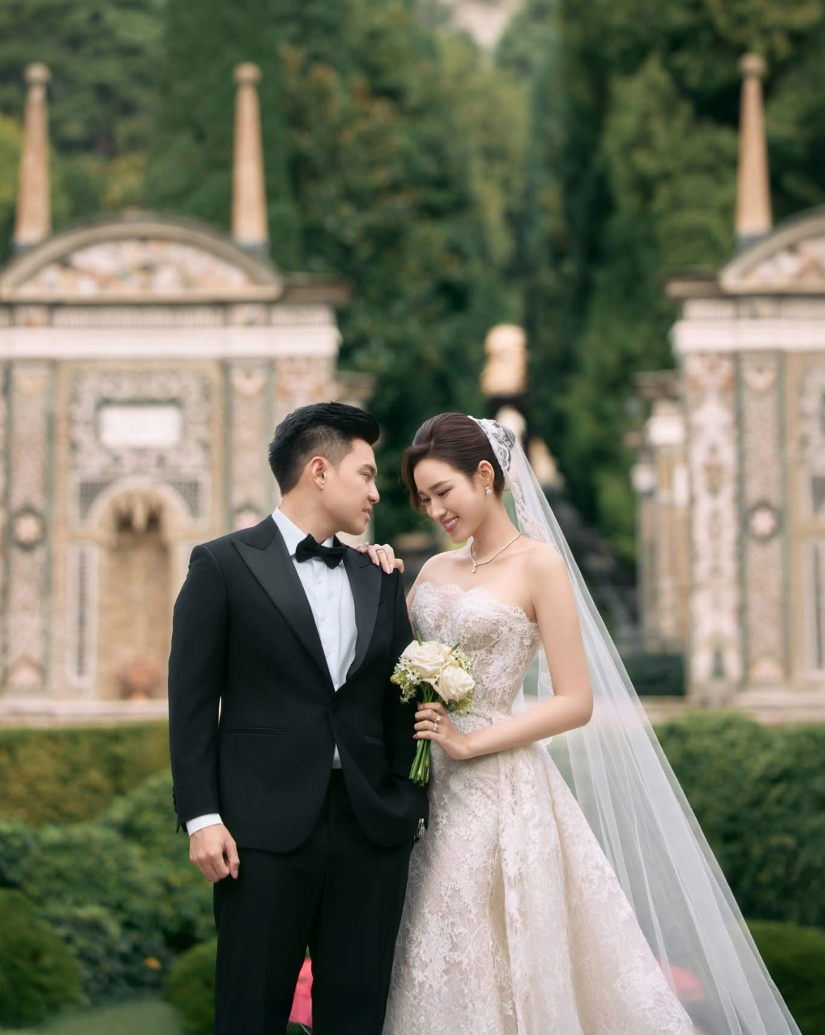 Ảnh cưới lần đầu được công bố của Hoa hậu Việt và thiếu gia tập đoàn nghìn tỷ- Ảnh 3.