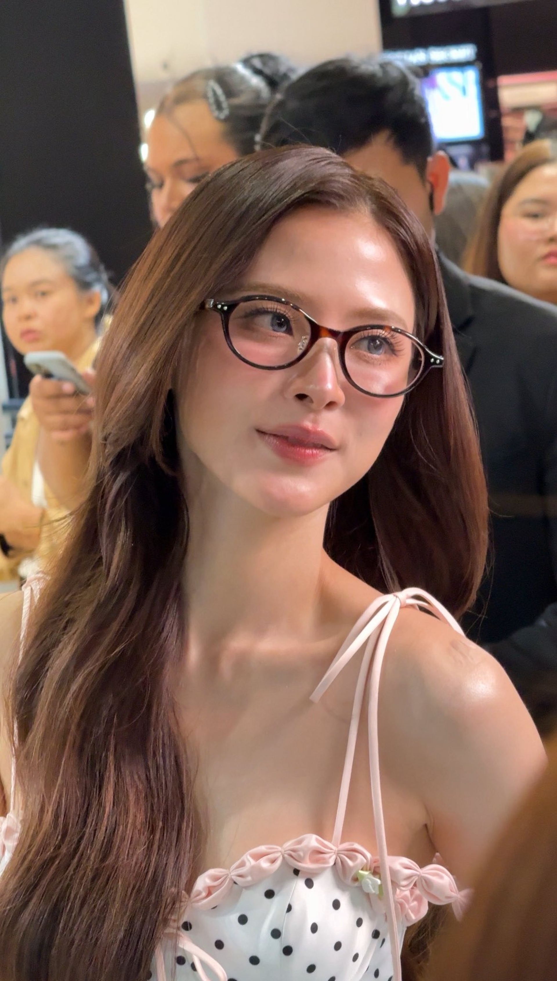 Bí quyết chăm da giúp trẻ 10 tuổi của “ngọc nữ màn ảnh Thái Lan Baifern - 2 Bí quyết chăm da giúp trẻ 10 tuổi của “ngọc nữ màn ảnh Thái Lan Baifern - 2