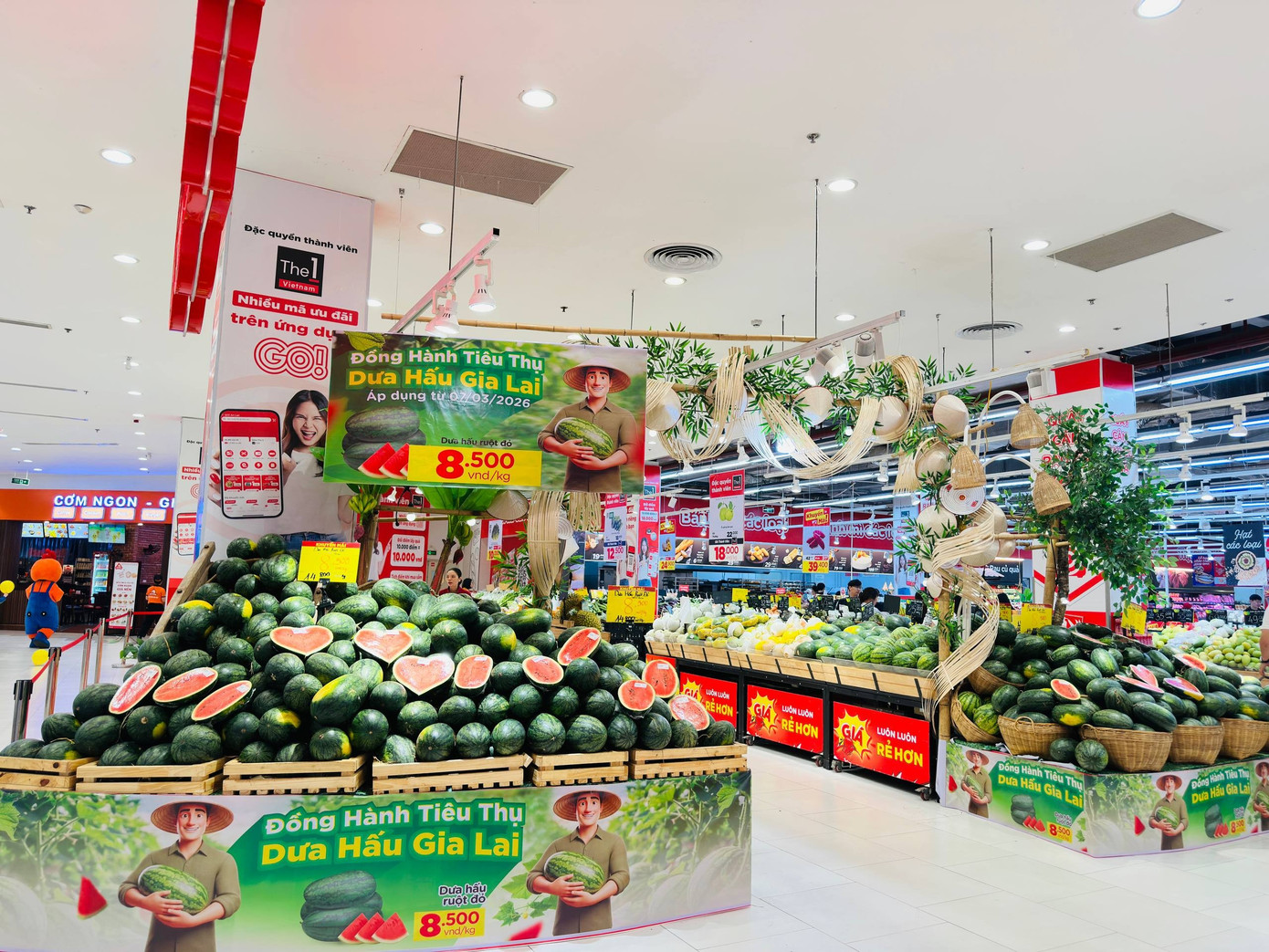 Dưa hấu, xoài vào mùa, giá rẻ bất ngờ- Ảnh 7.