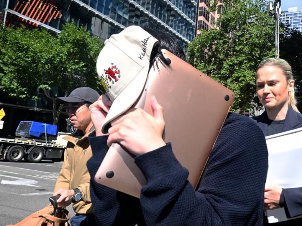 Du học sinh người Việt ra tòa vì quay lén hơn 100 phụ nữ tại Úc- Ảnh 1. Du học sinh người Việt ra tòa vì quay lén hơn 100 phụ nữ tại Úc- Ảnh 1.