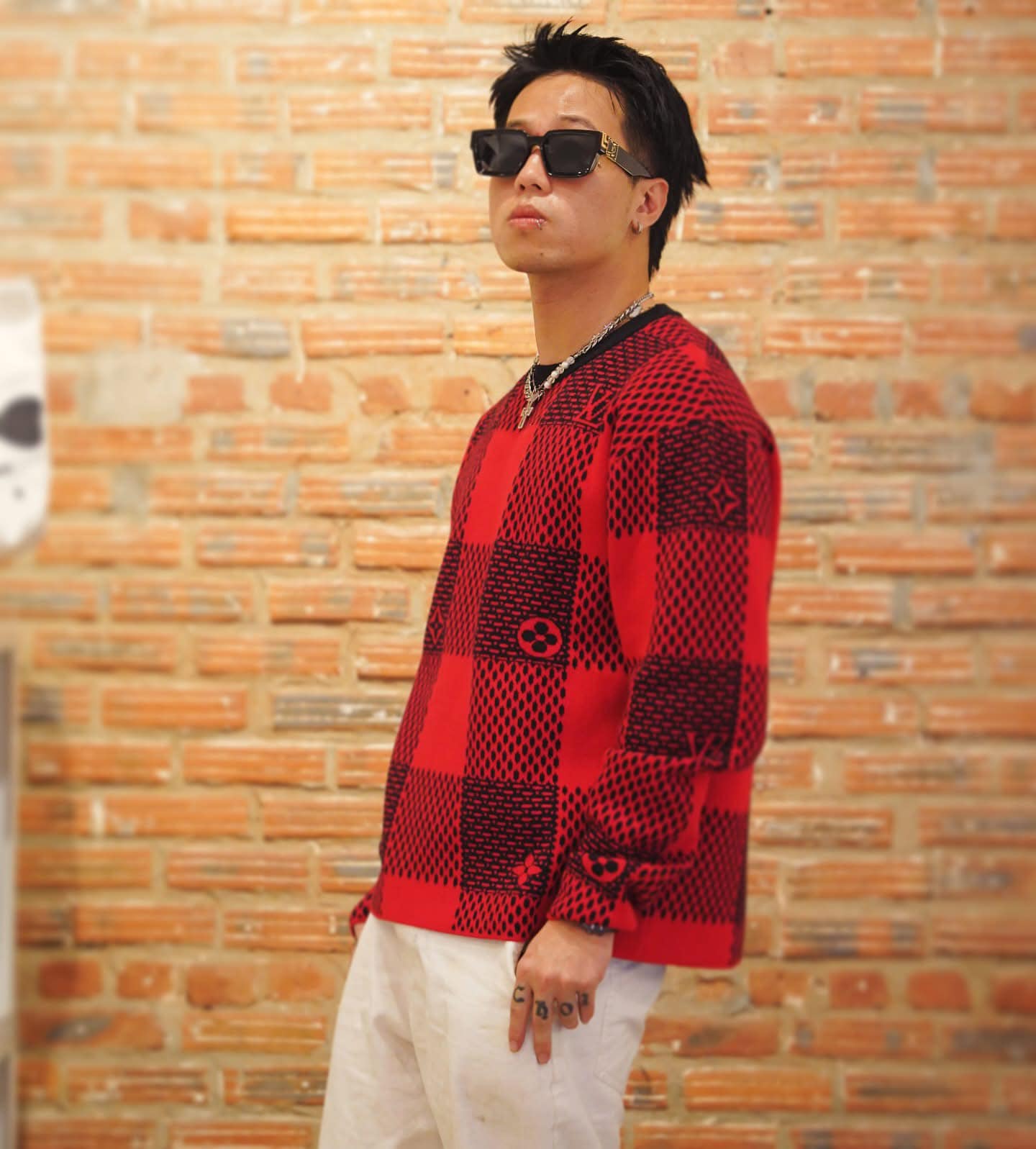 Á quân King of Rap quảng cáo web cá độ, MV ngập tràn cảnh ăn chơi gây tranh cãi- Ảnh 4.