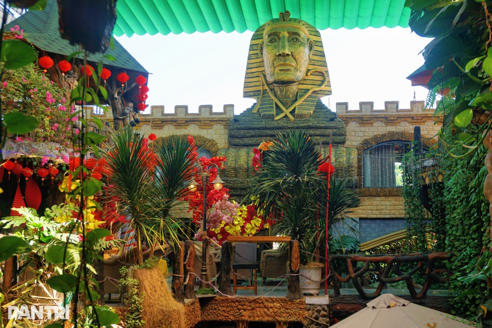 Dựng quán cà phê hang động ở Đồng Nai, chủ quán sợ... khách đông - 6